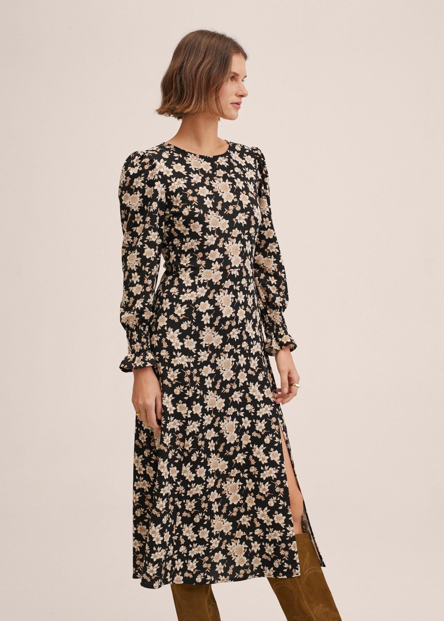Vestido estampado manga abullonada - Plano medio