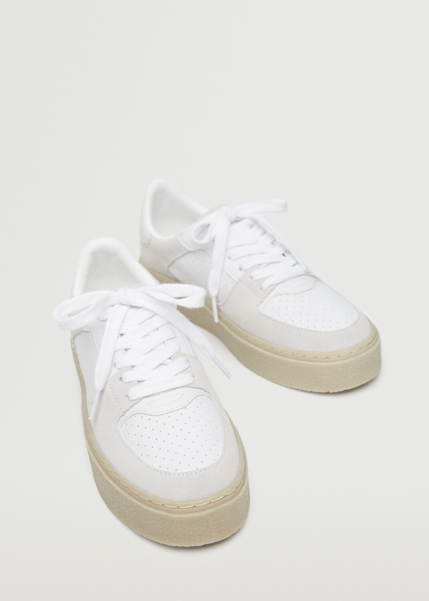 Deportivas piel cordones - Plano medio
