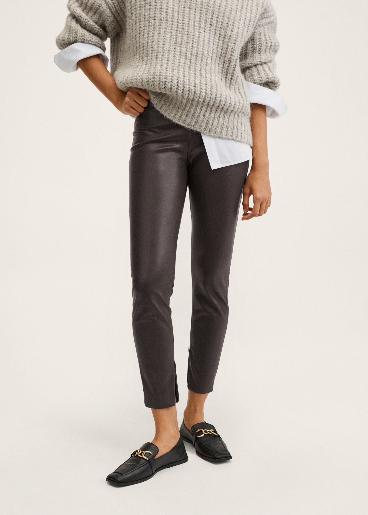 Leather-effect leggings with split hems - Medium plane