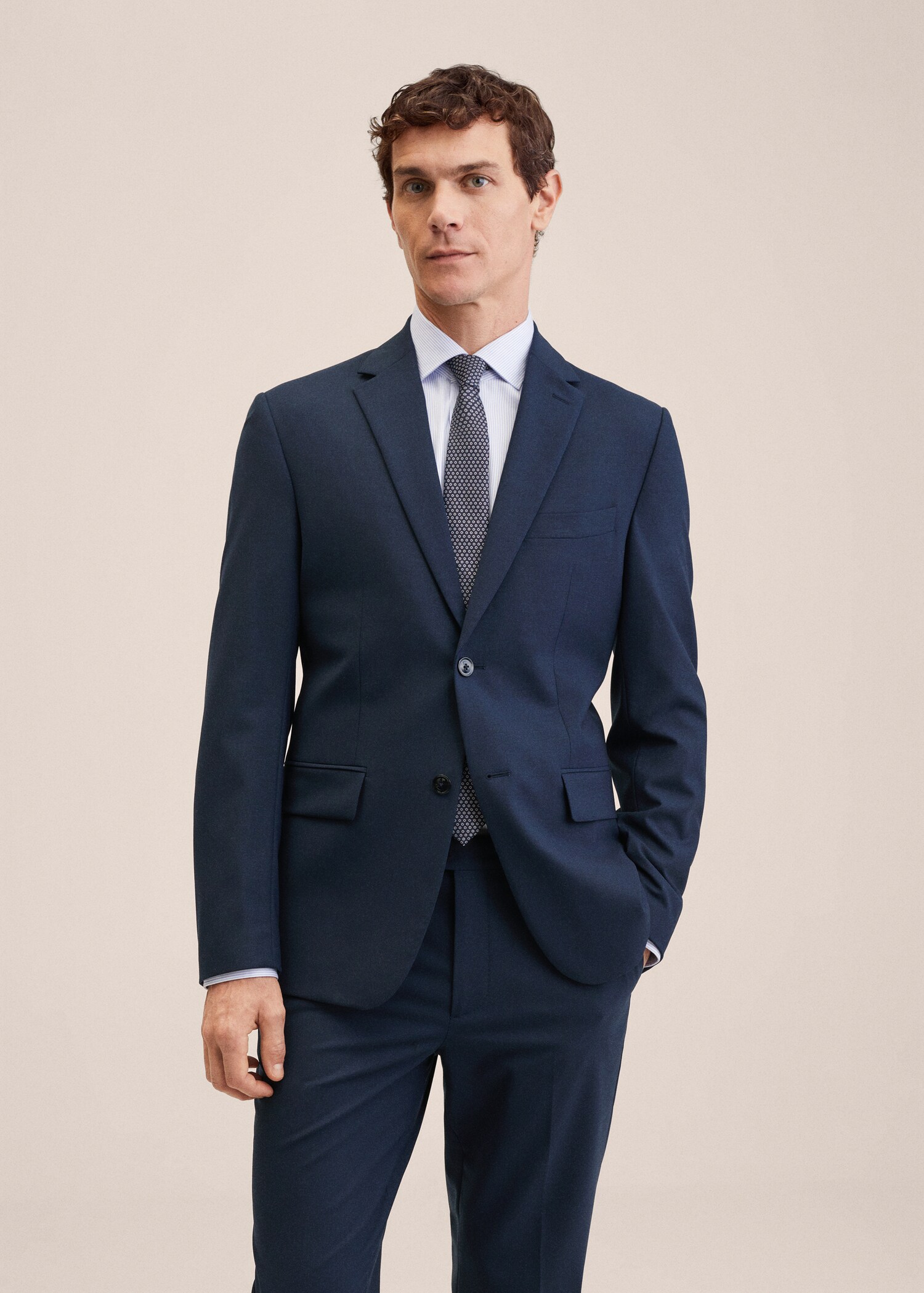 Americana traje lana - Plano medio