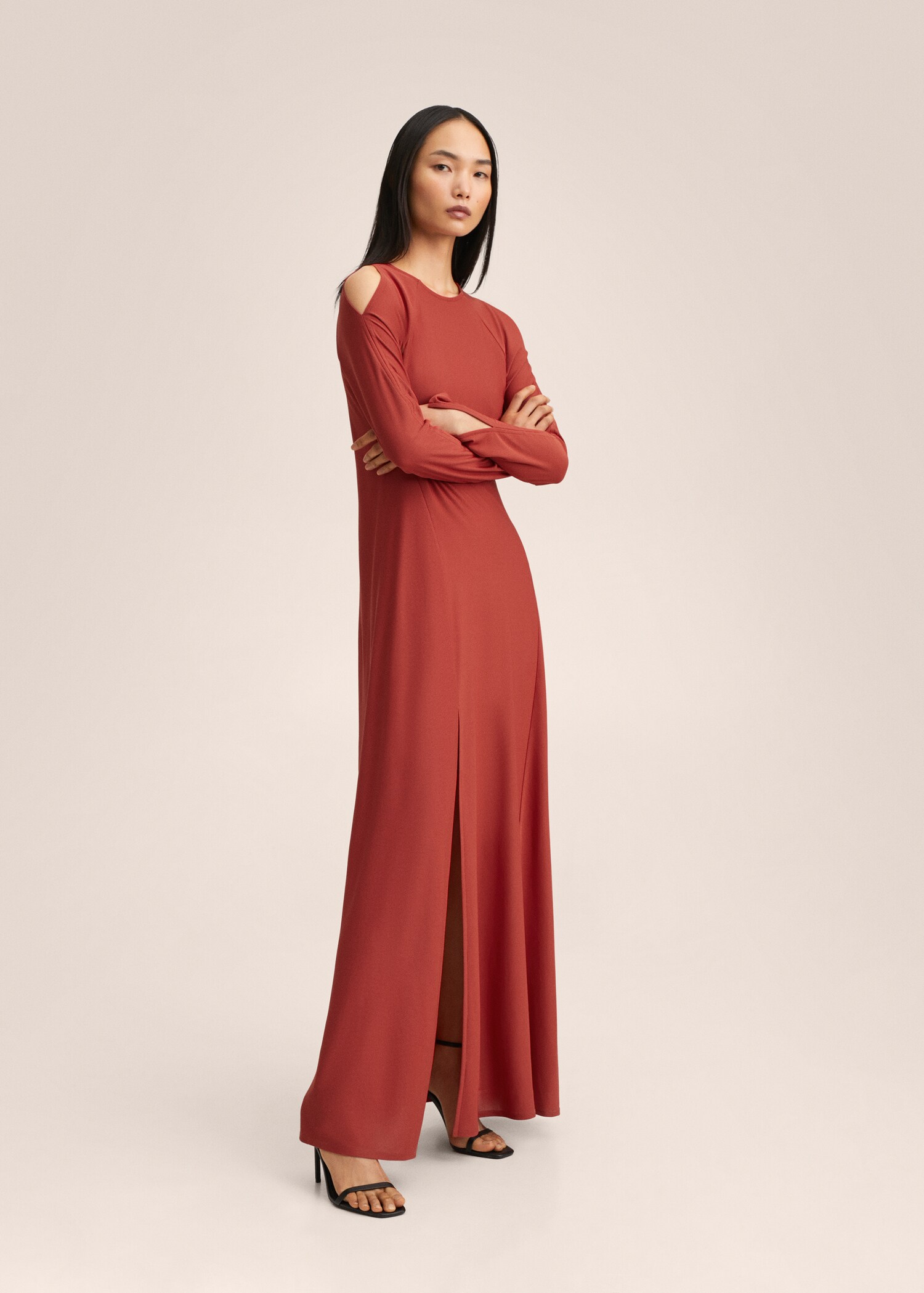 Side-slit dress - Details of the article 2