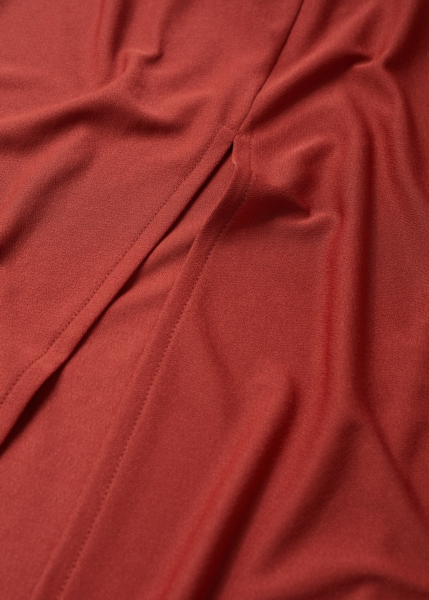 Side-slit dress - Details of the article 8