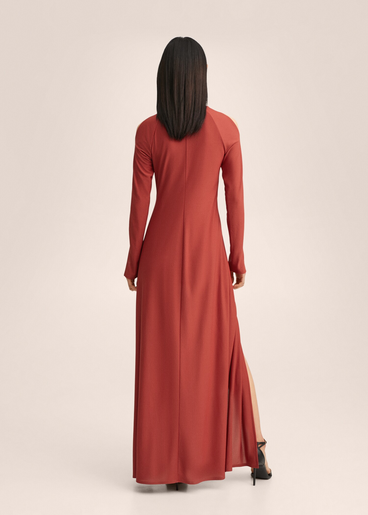 Side-slit dress - Reverse of the article