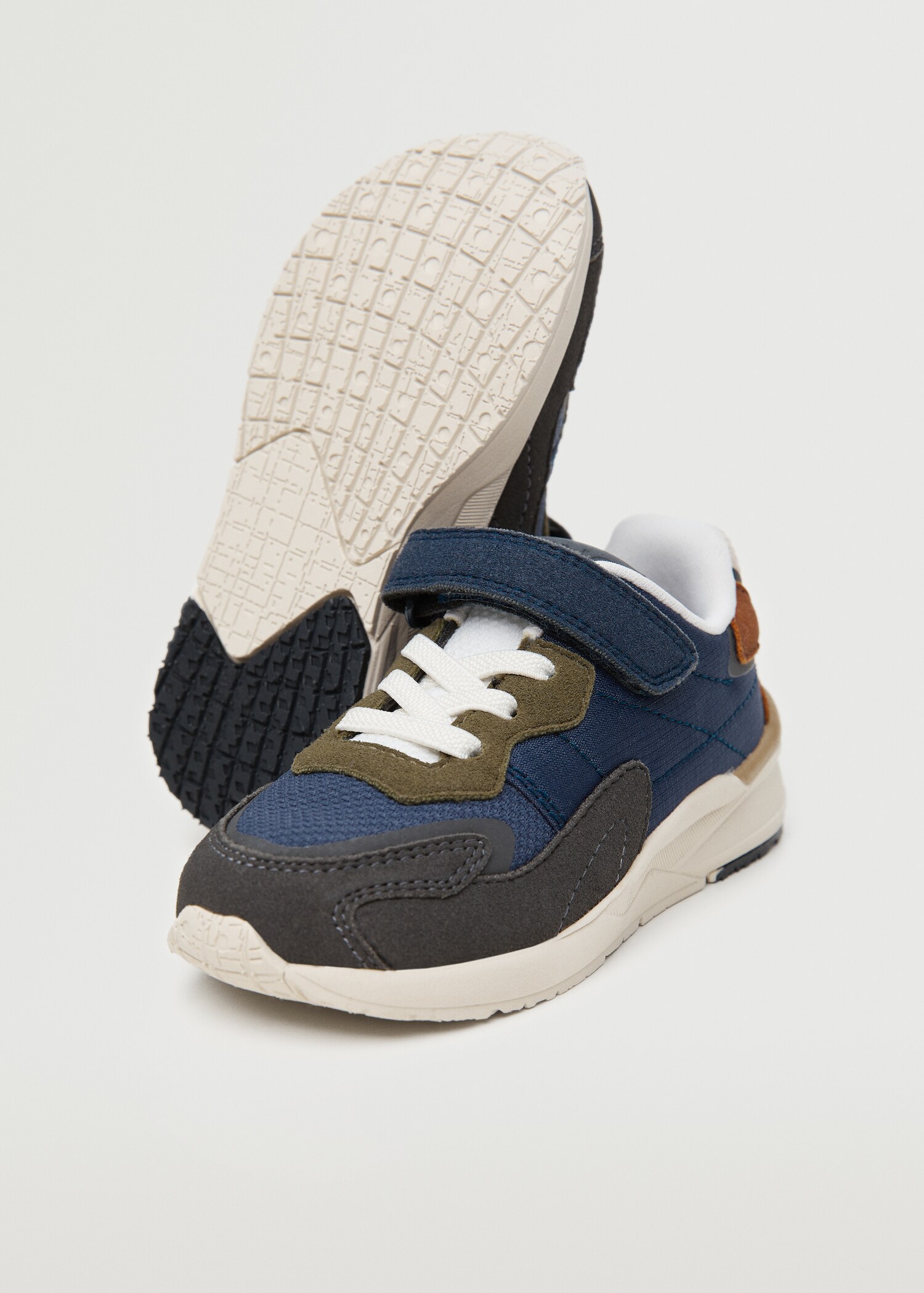 Lace-up mixed sneakers - Details of the article 4