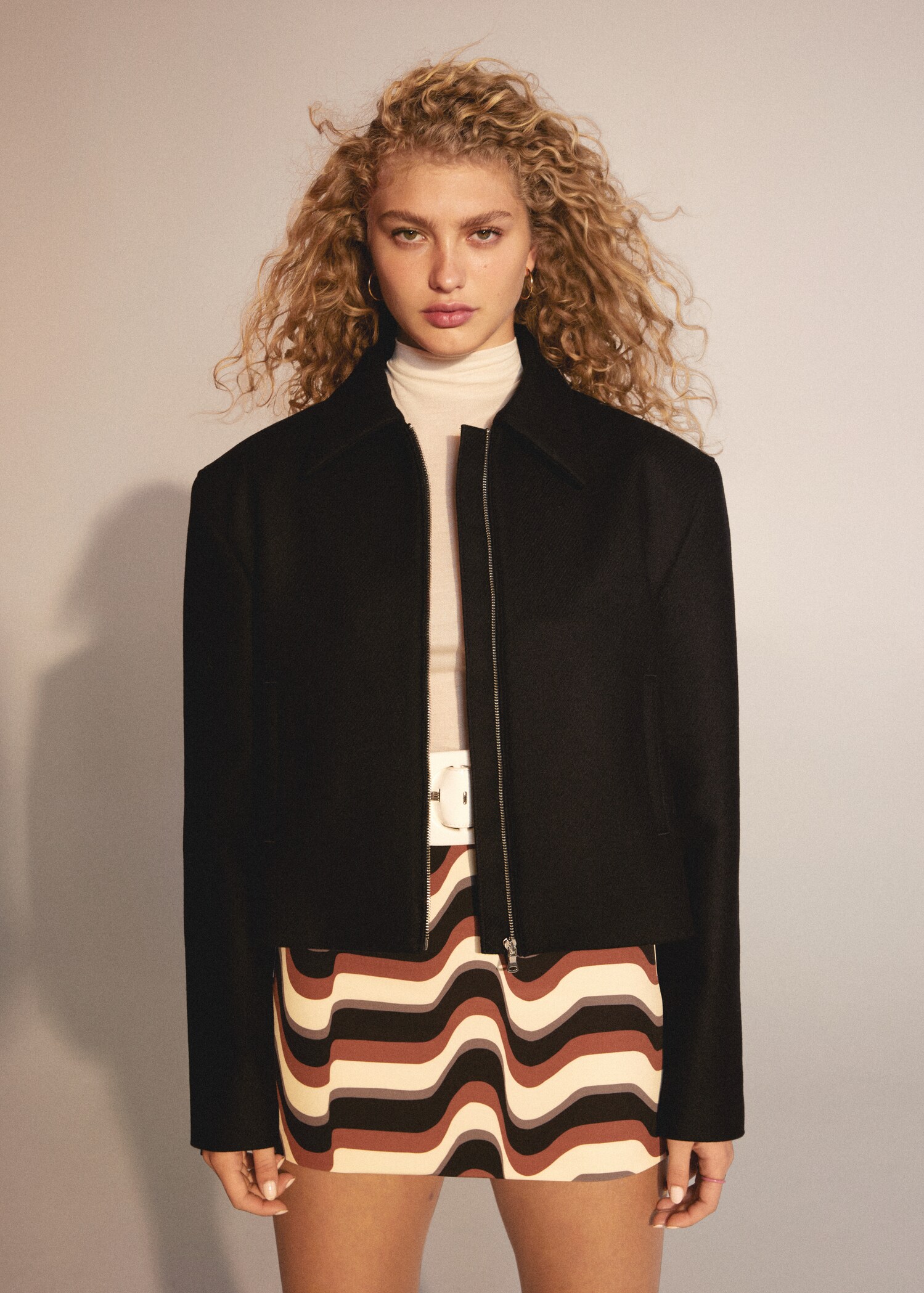 Chaqueta crop lana - Detalle del artículo 6