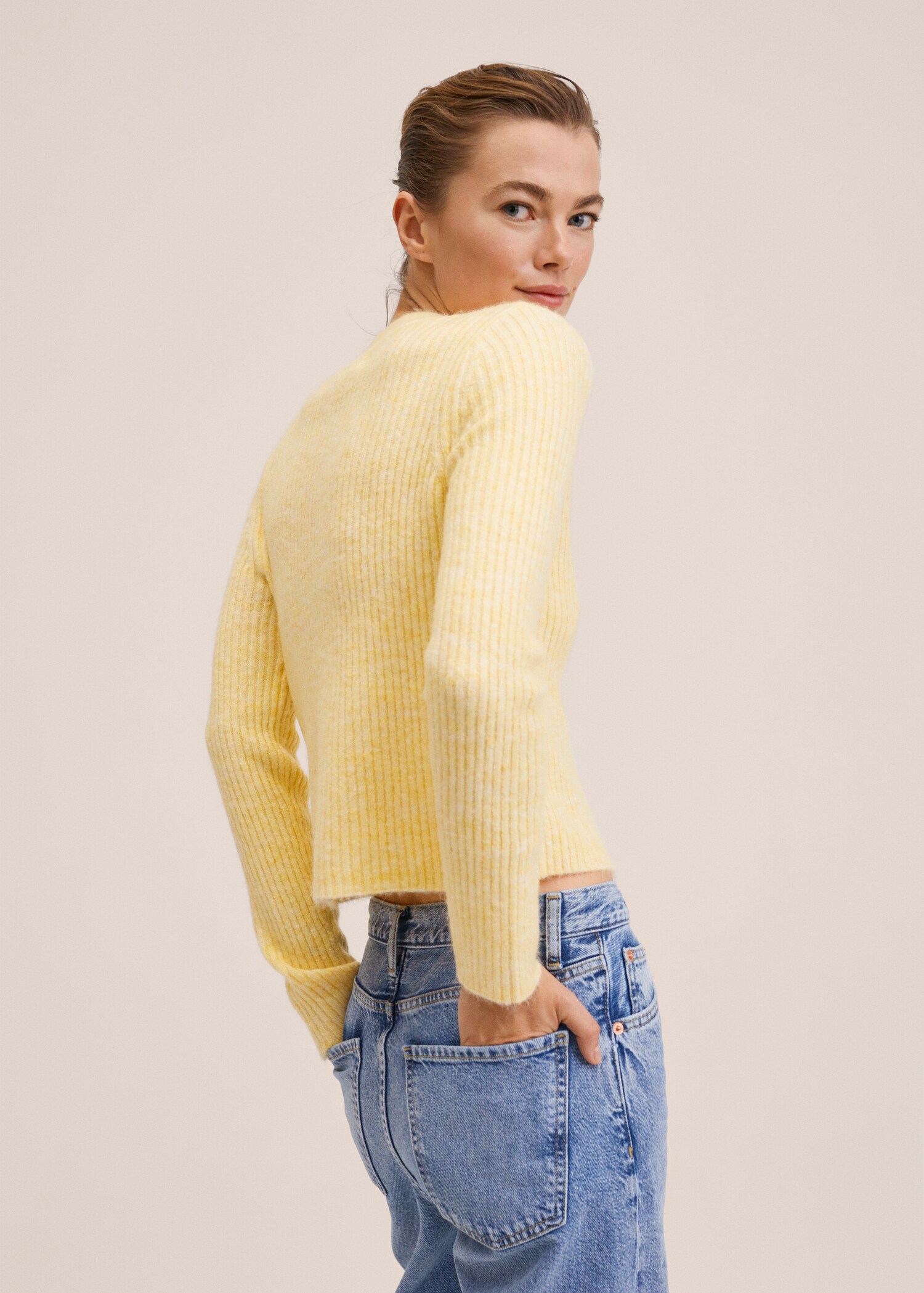 Ribbed knit cardigan - Reverse of the article