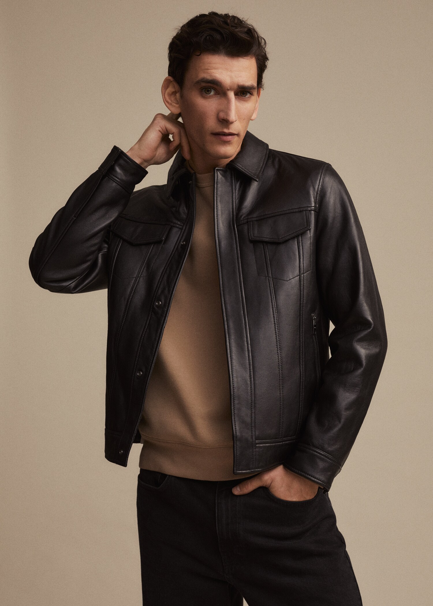 Pocket leather jacket - Details of the article 9