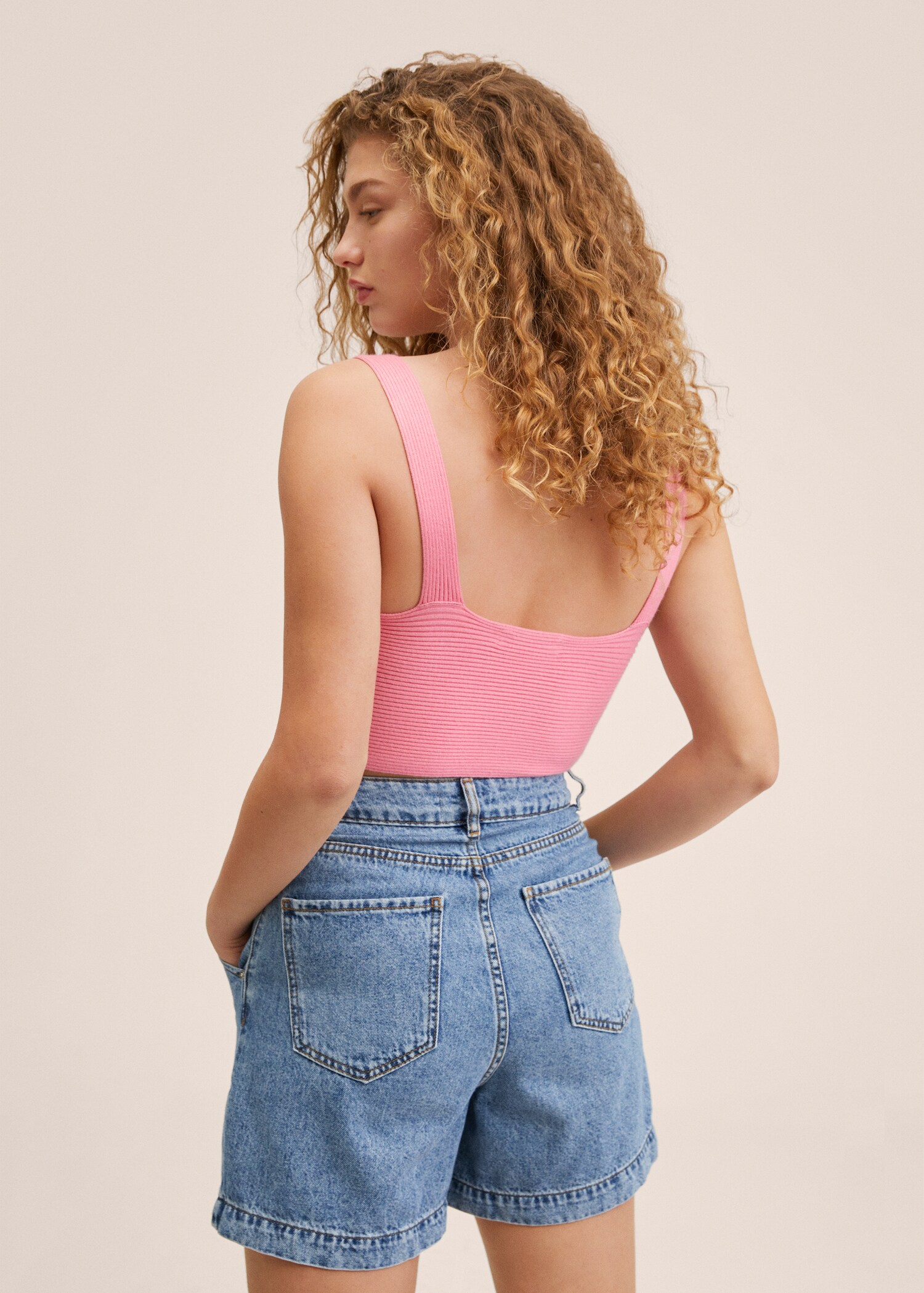 Knitted cropped top - Reverse of the article