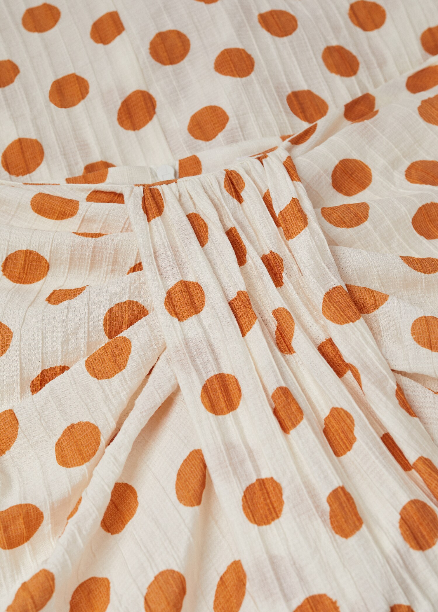 Polka-dot pleated skirt - Details of the article 8