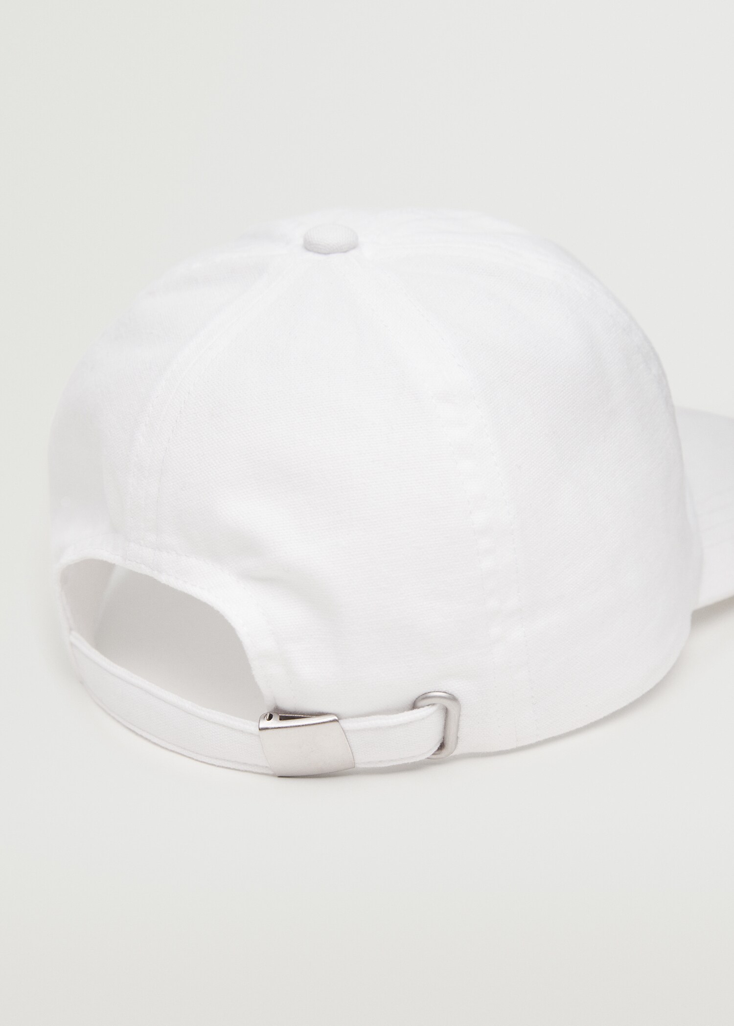 Cap with visor - Medium plane