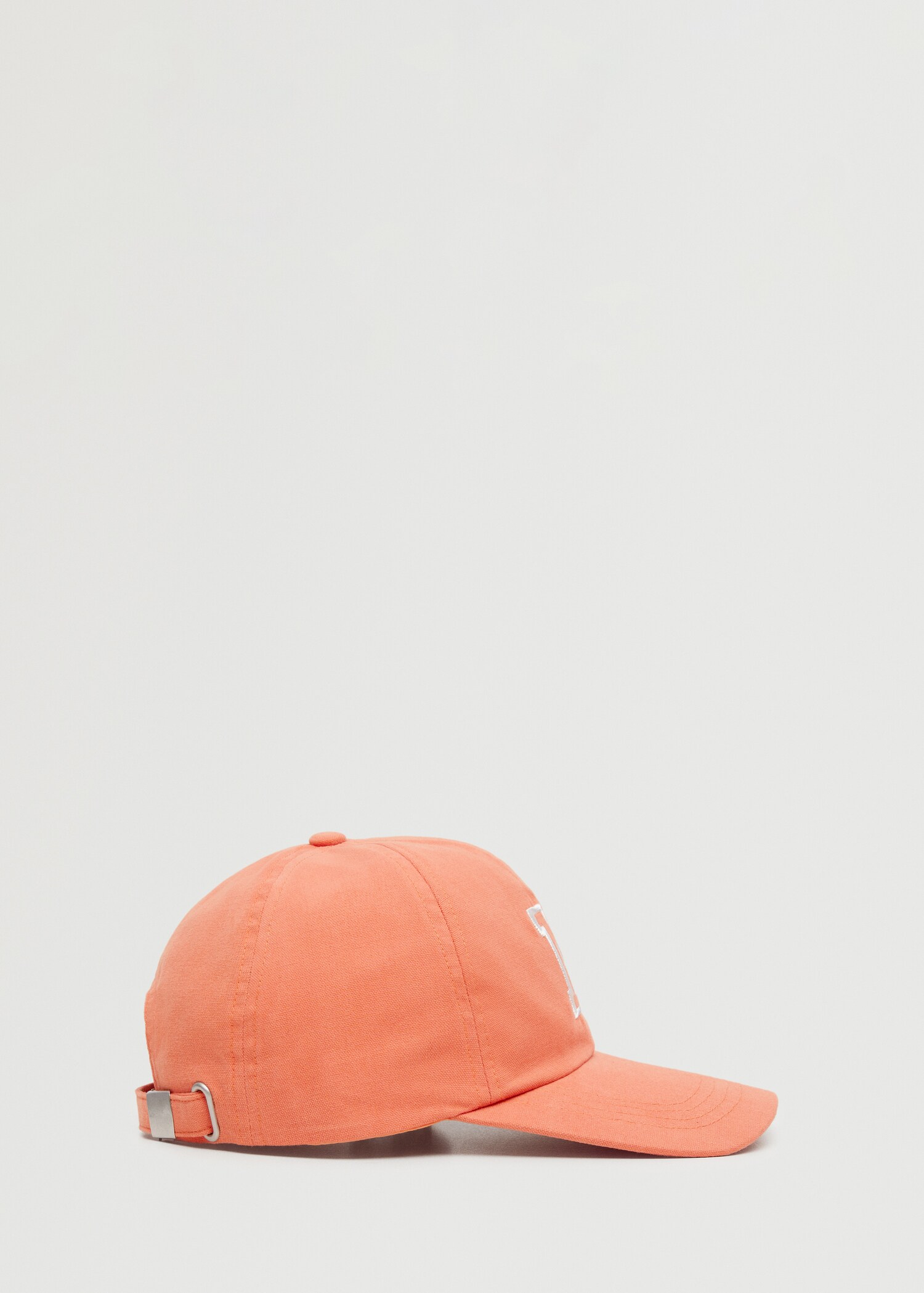 Cap with visor - Article without model