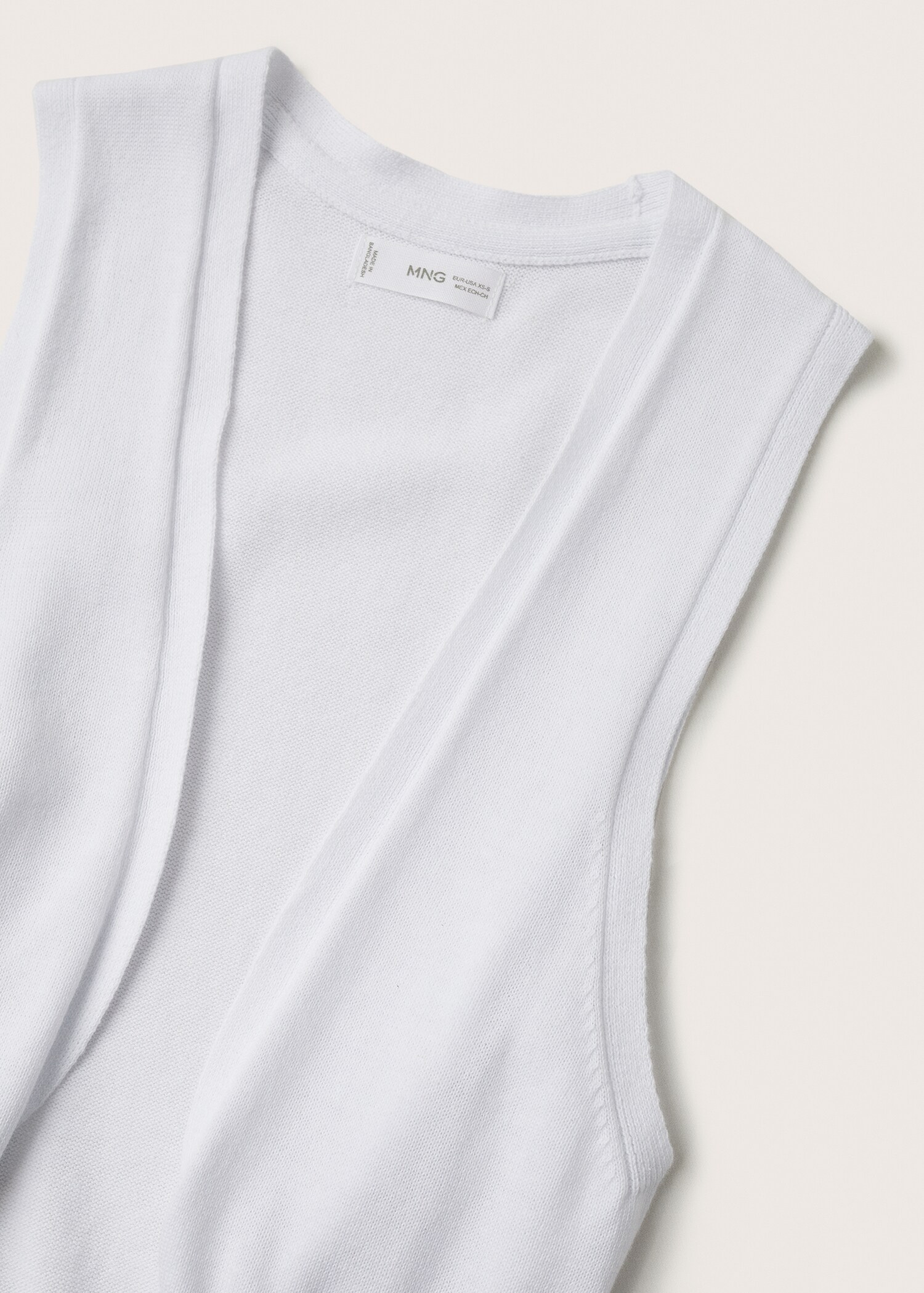Knitted cotton gilet - Details of the article 8