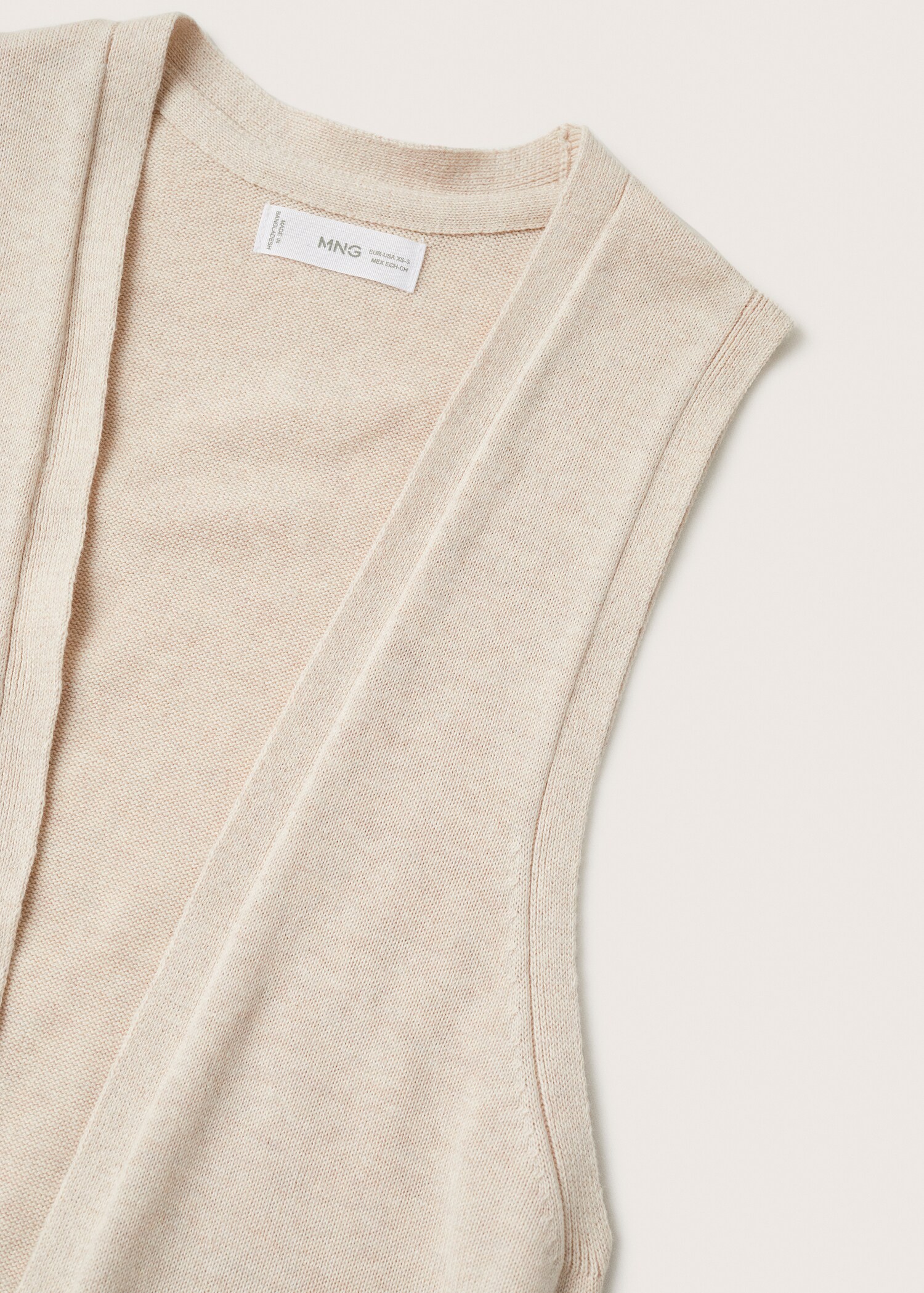 Knitted cotton gilet - Details of the article 8