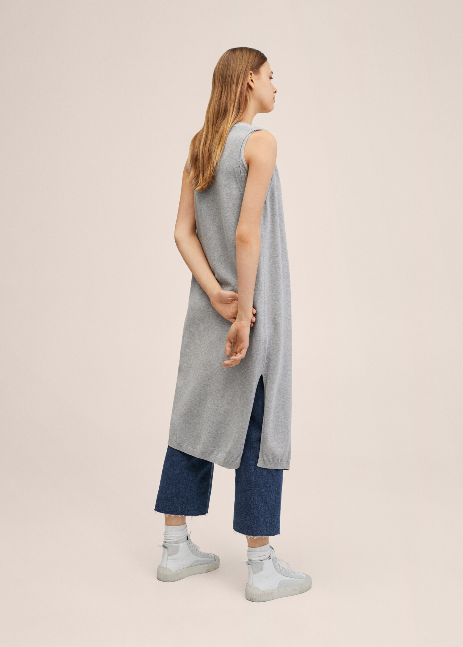 Knitted cotton gilet - Reverse of the article