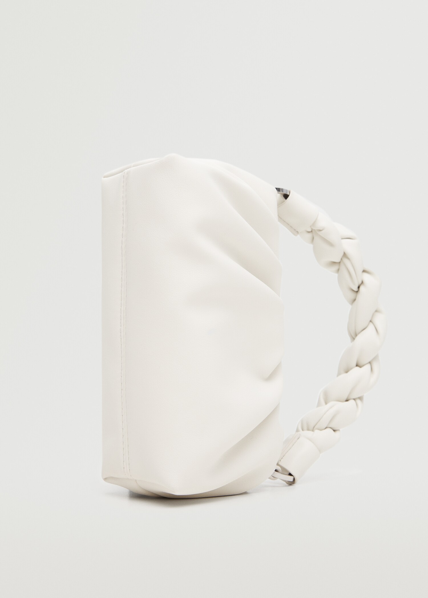 Crossbody bag with twisted strap   - Details of the article 2