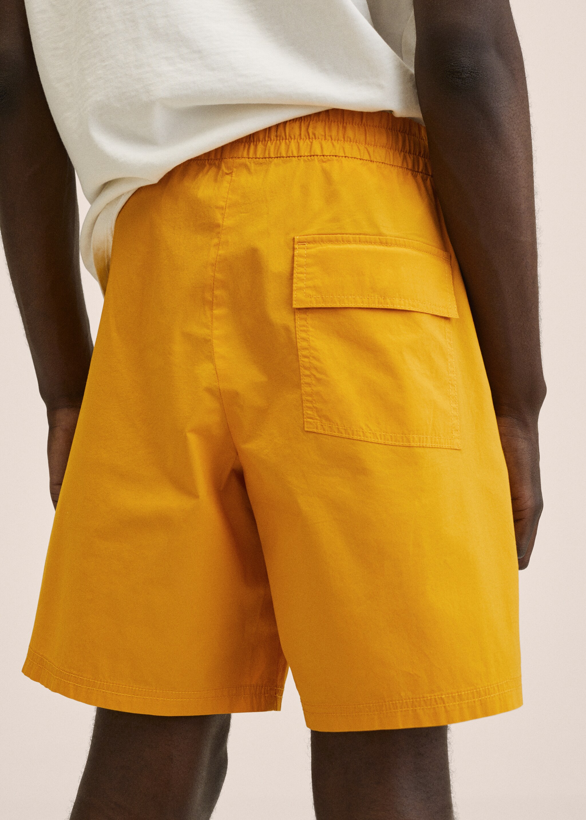 Cotton shorts with drawstring - Details of the article 2