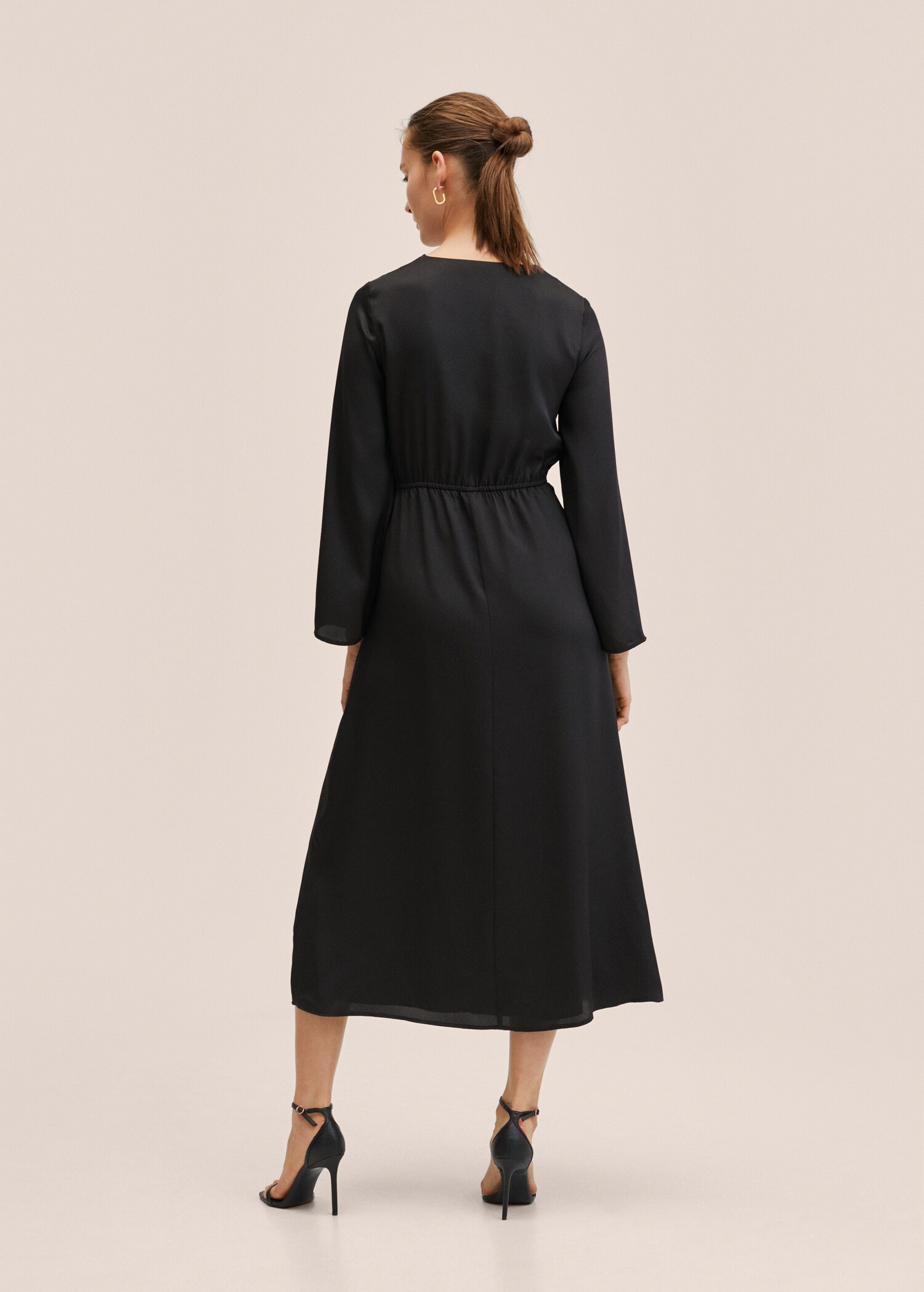 Robe cache-cœur satinée - Verso de l’article