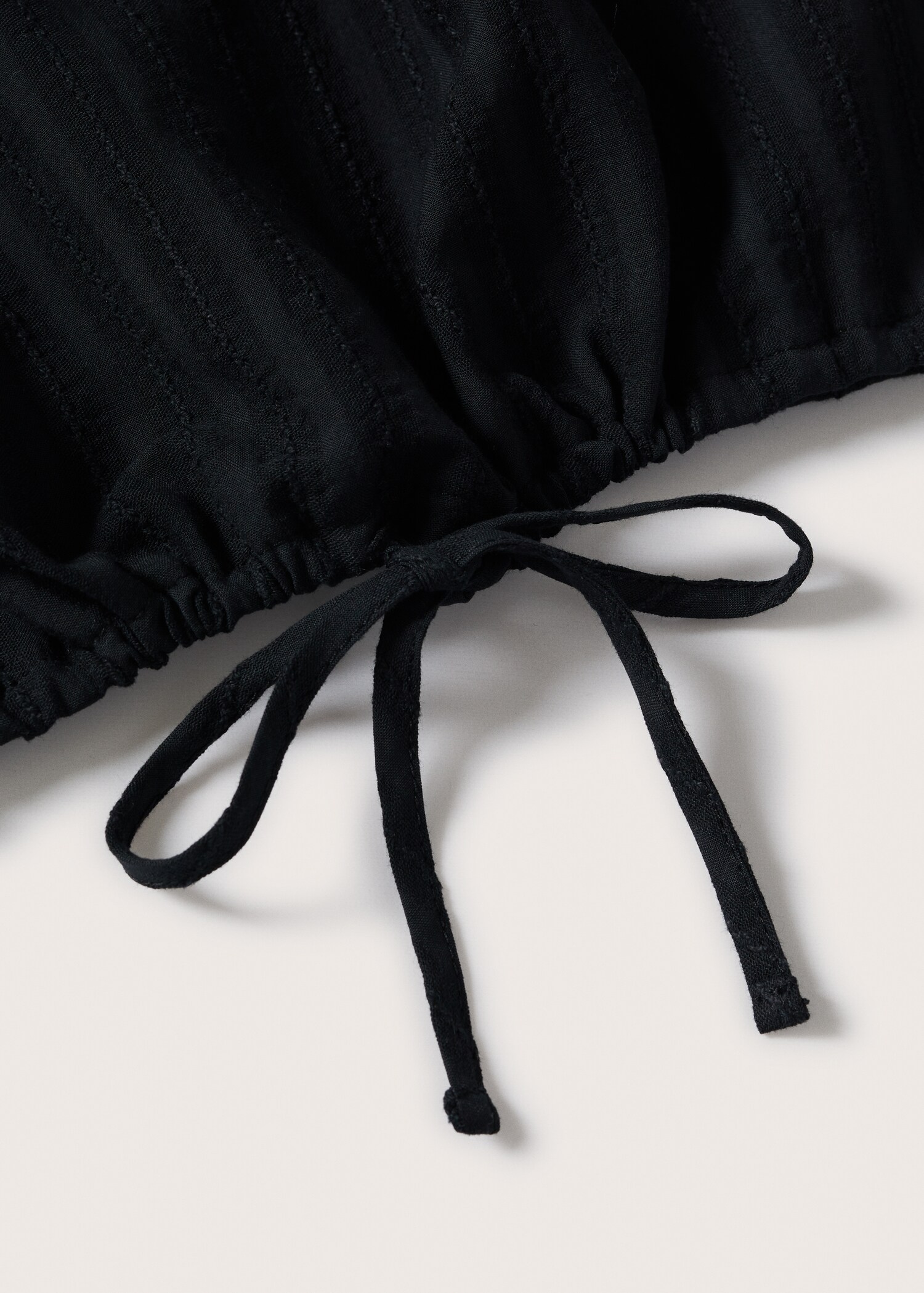 Textured halter top - Details of the article 8