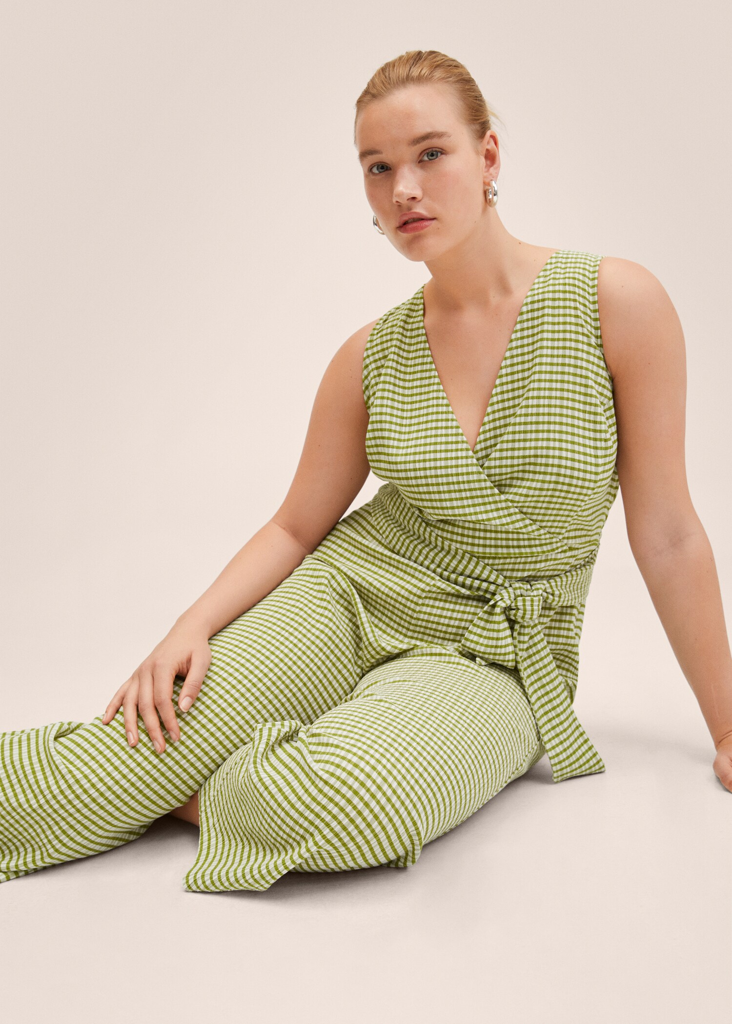 Gingham check jumpsuit - Details of the article 5