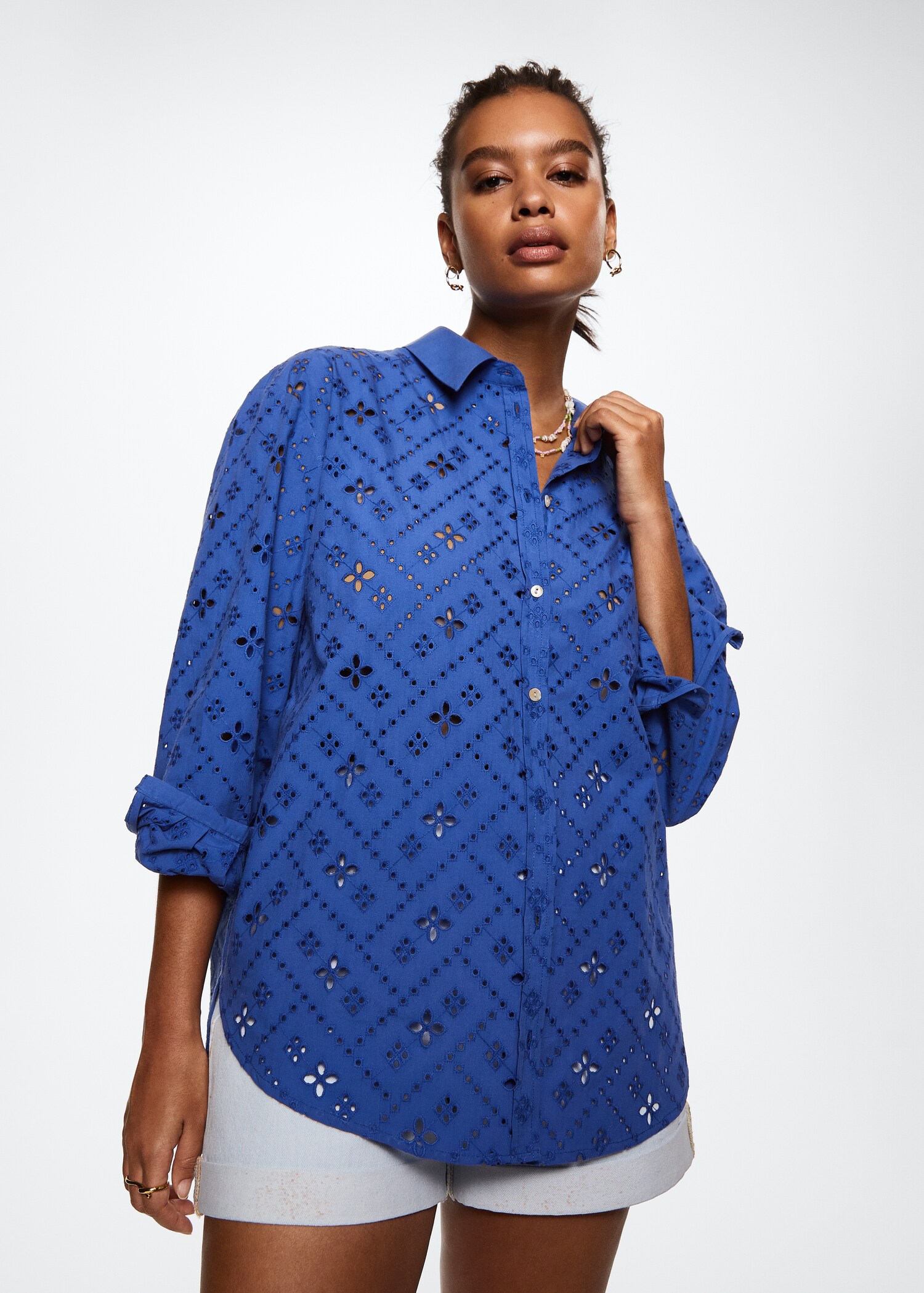 Swiss embroidery shirt - Details of the article 4
