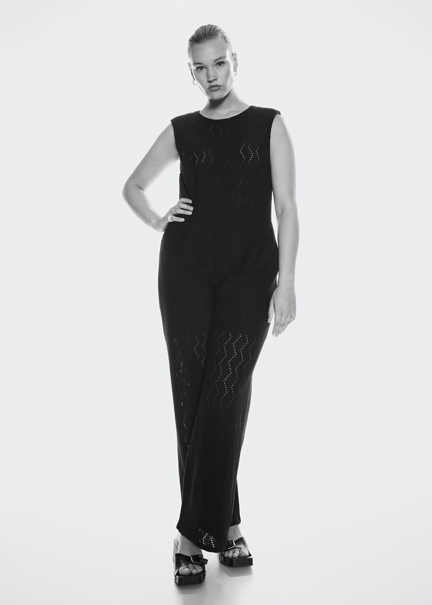 Openwork knitted jumpsuit - Details of the article 3