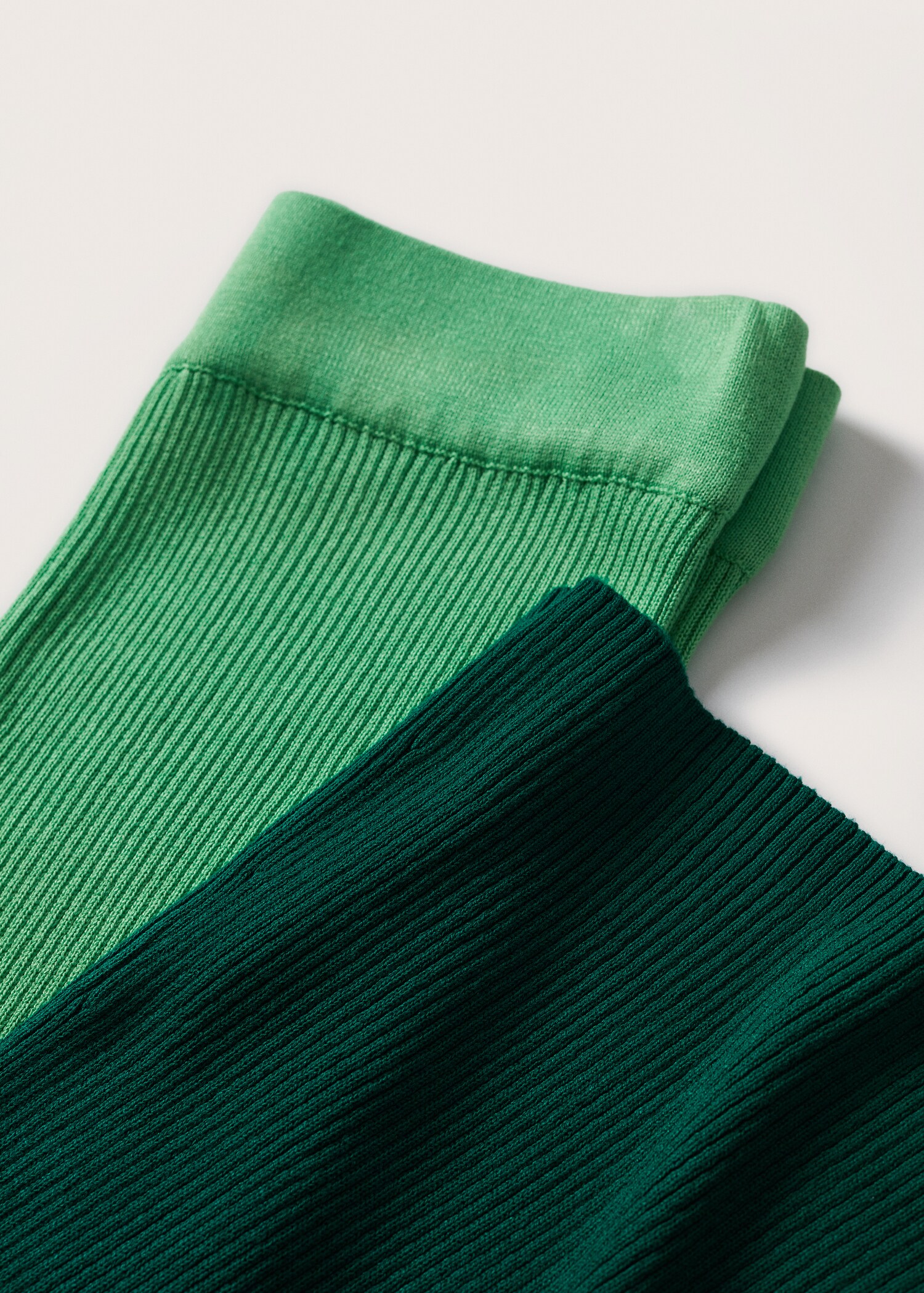 Degraded knitted pants - Details of the article 8