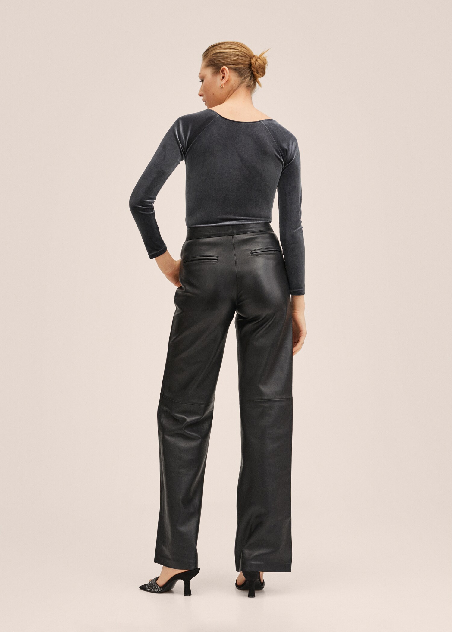 Velvet bra-effect bodysuit - Reverse of the article