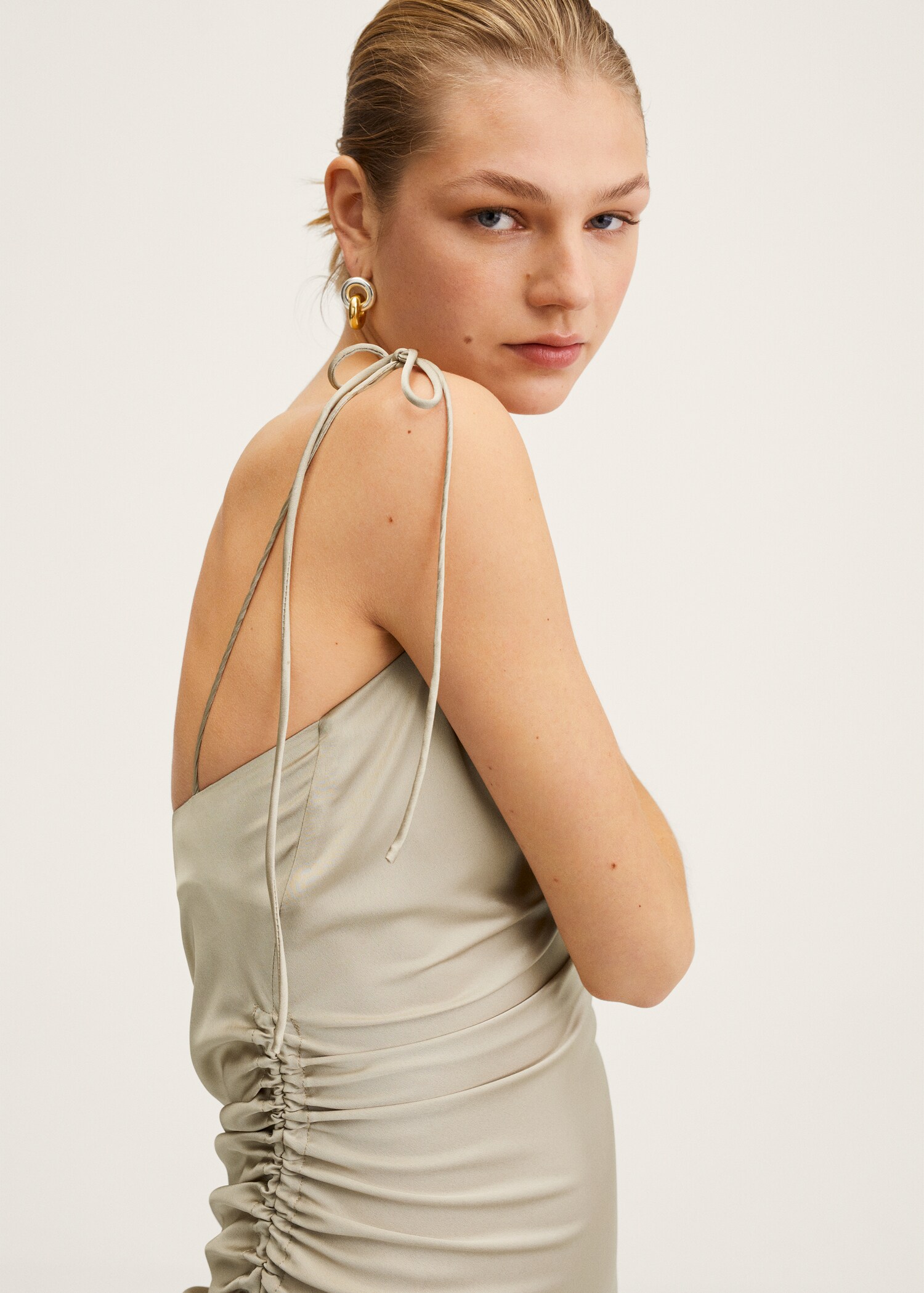 Ruched satin dress - Details of the article 2