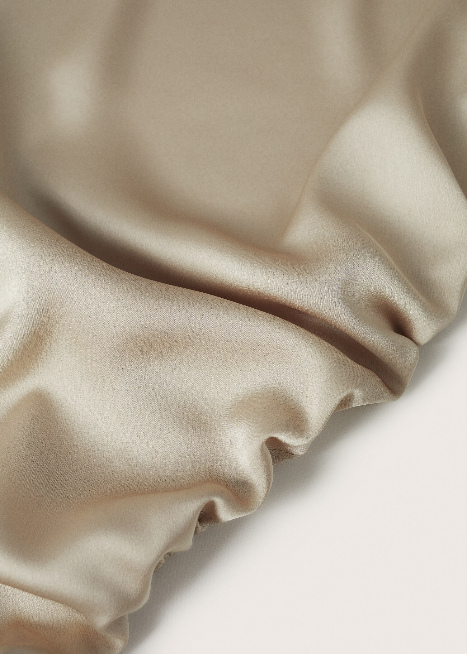 Ruched satin dress - Details of the article 8