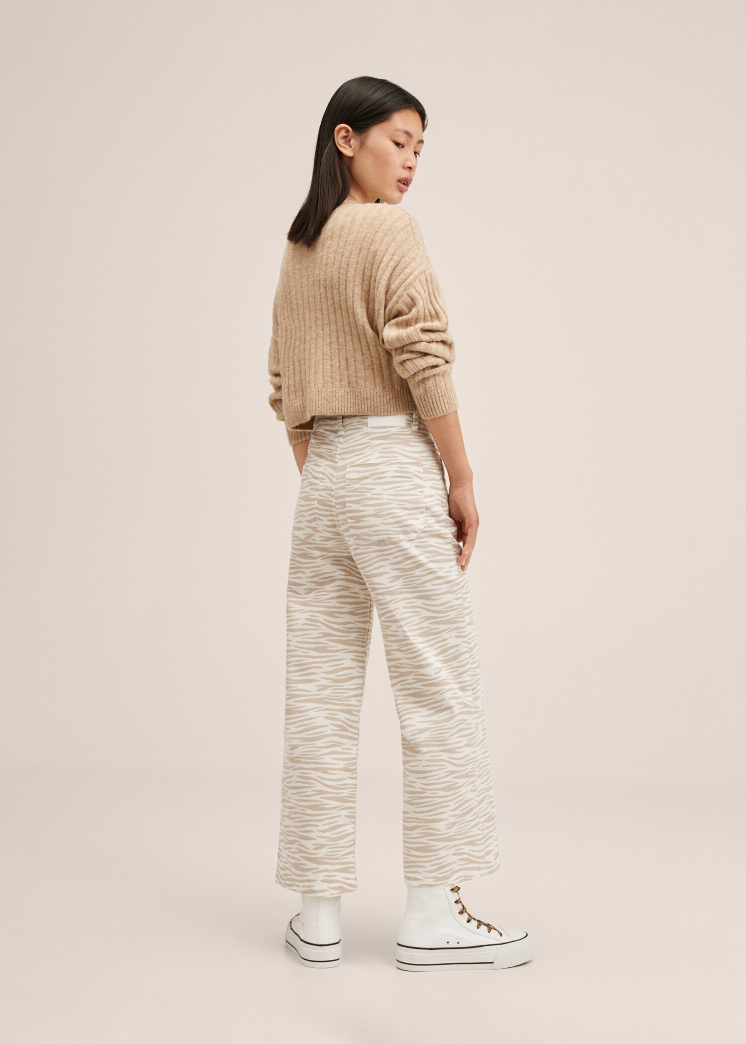 Tiger-print trousers - Reverse of the article
