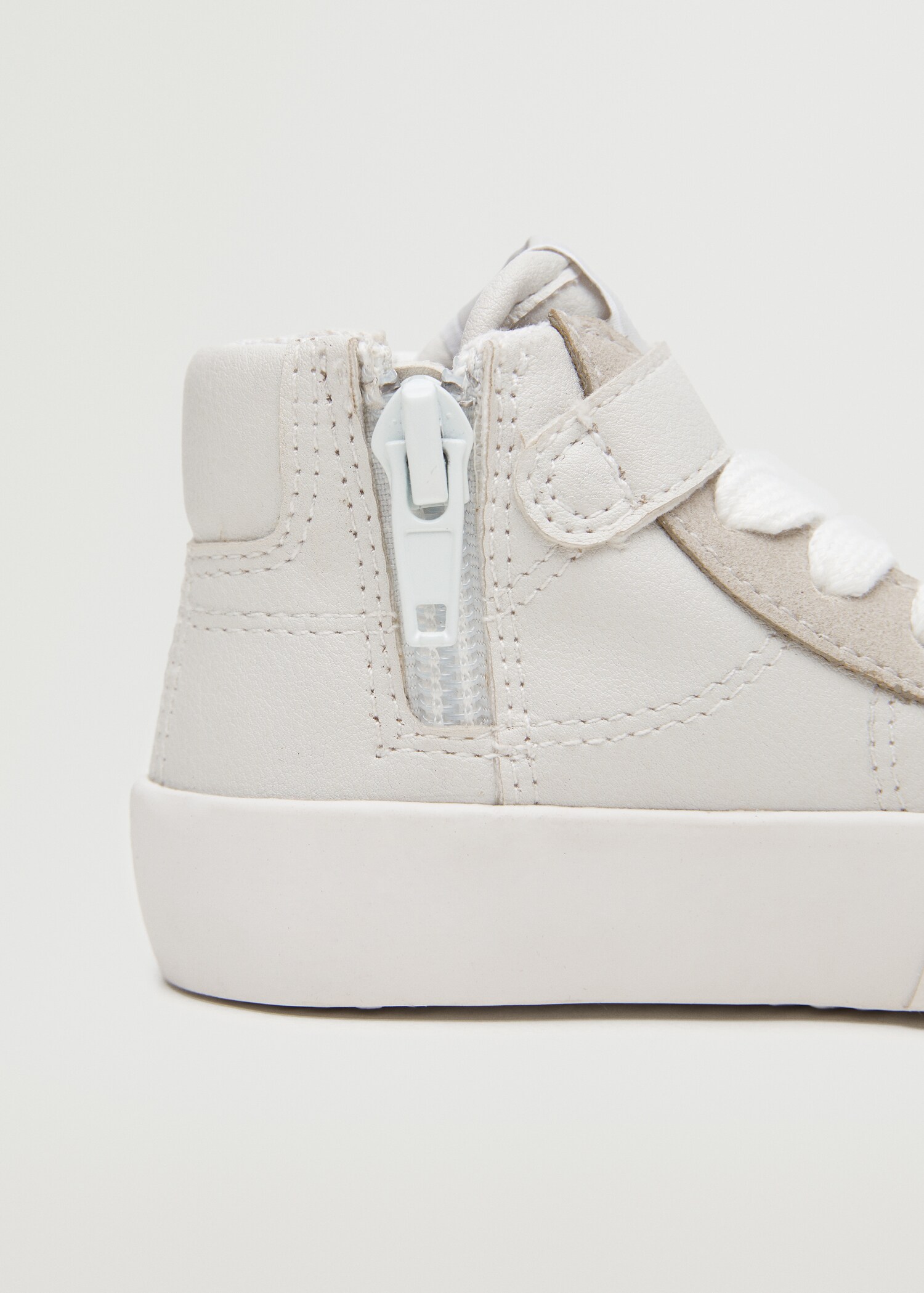 Lace-up boot trainers - Details of the article 3