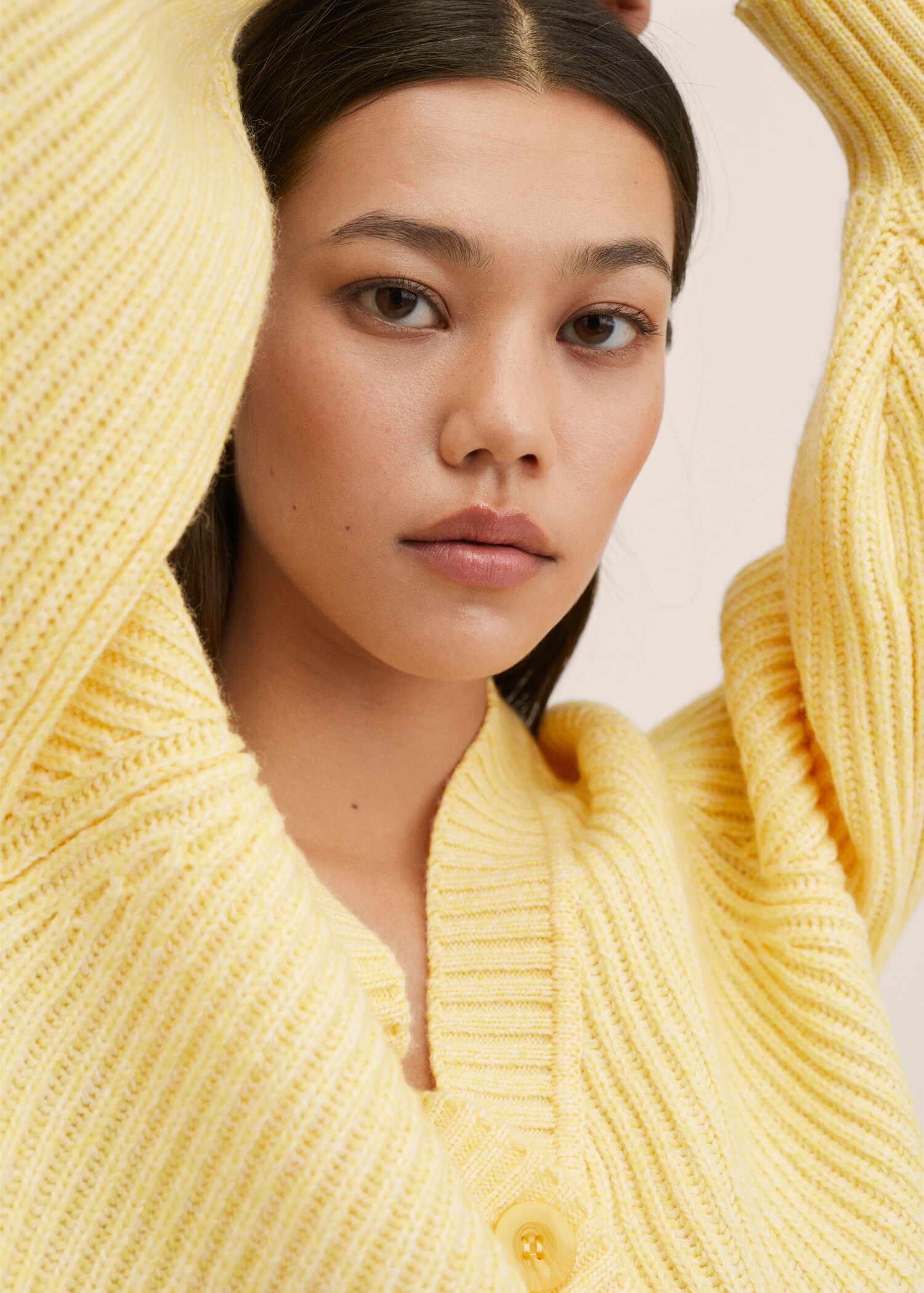 Oversized knit cardigan - Details of the article 1