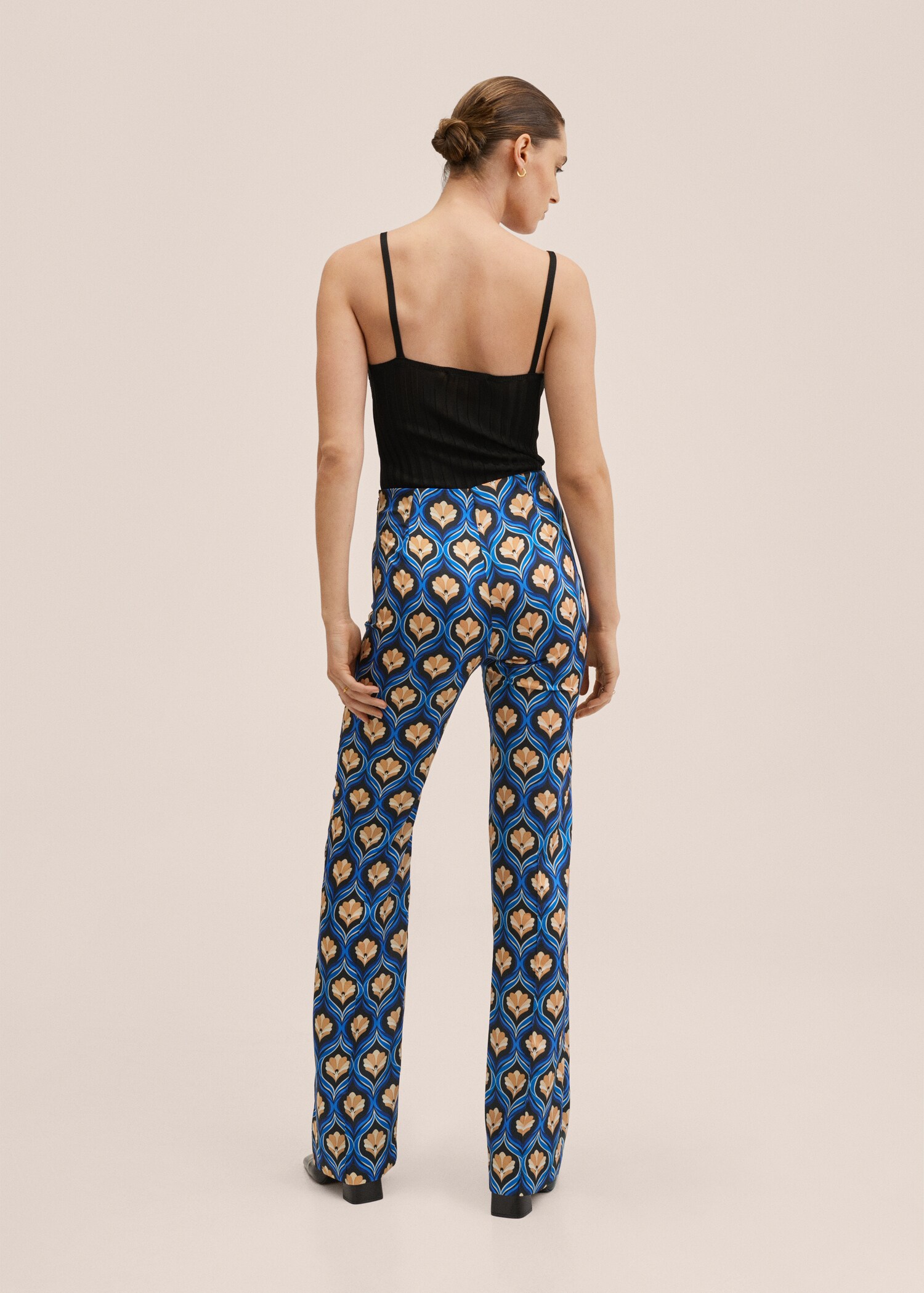 Pantalón estampado retro - Reverso del artículo