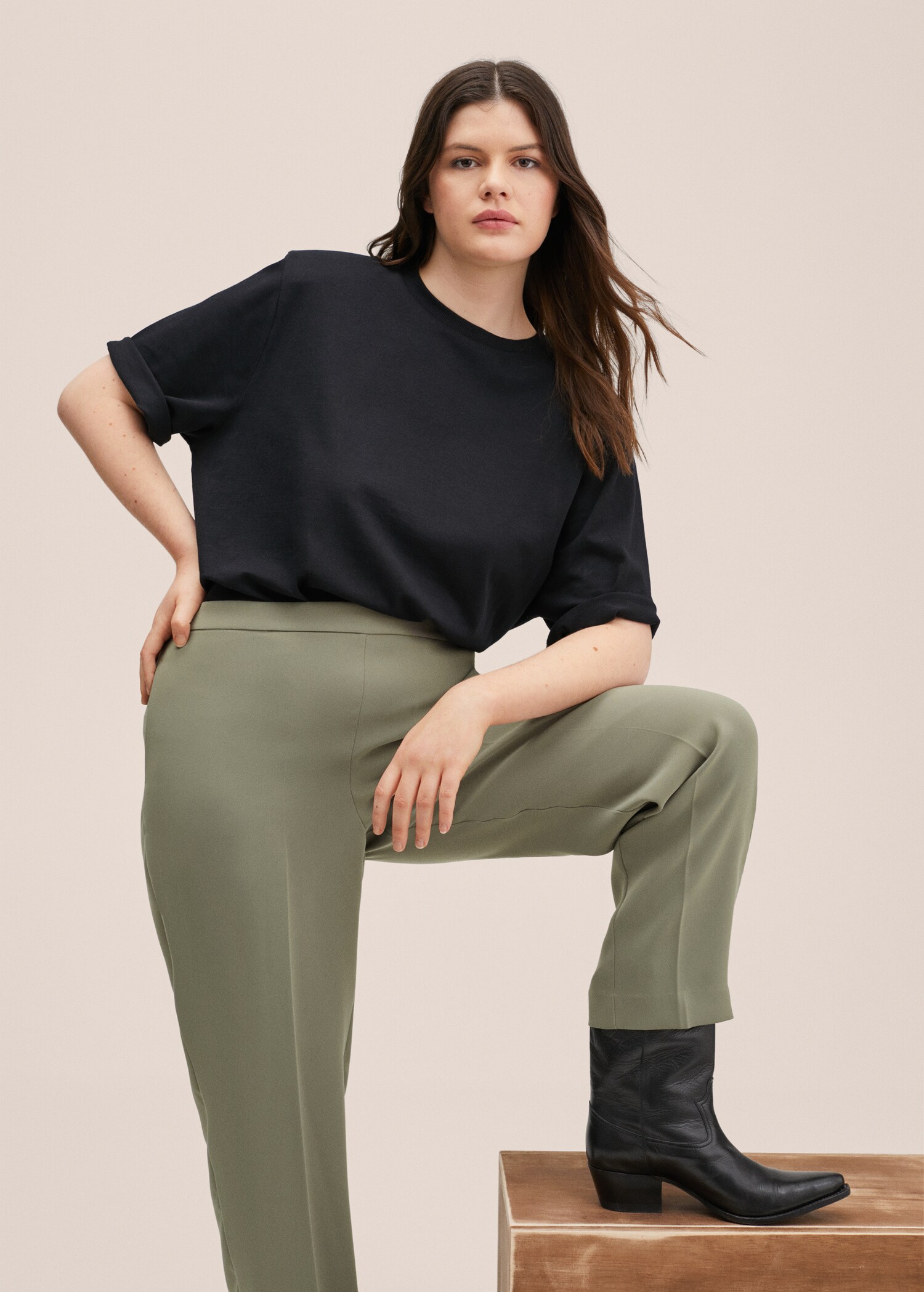 Straight suit trousers - Details of the article 5