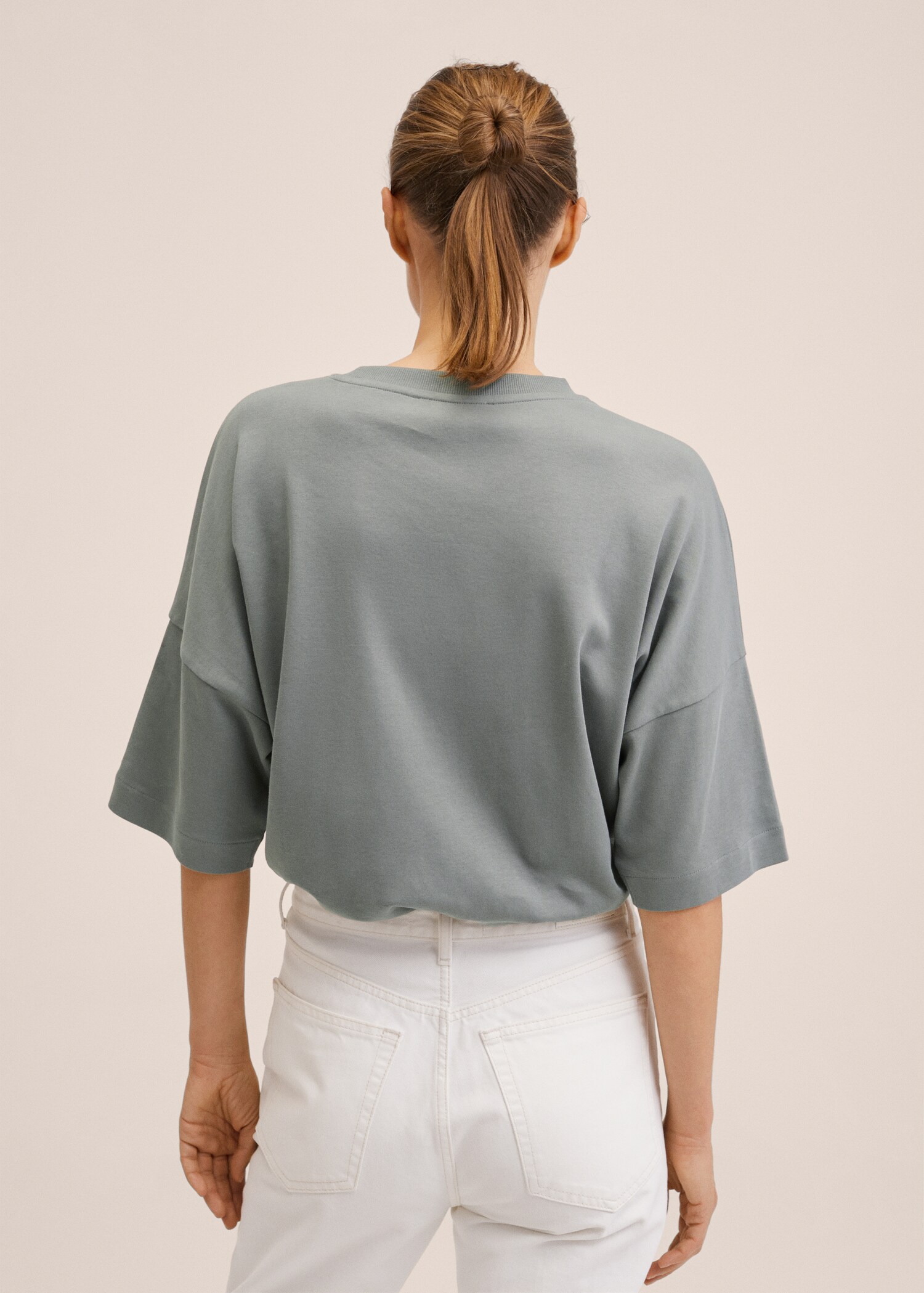 Premium oversized cotton t-shirt - Reverse of the article