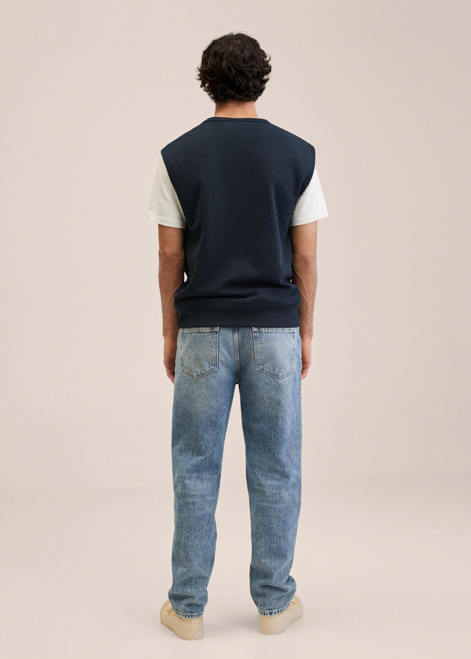 Cotton gilet - Reverse of the article