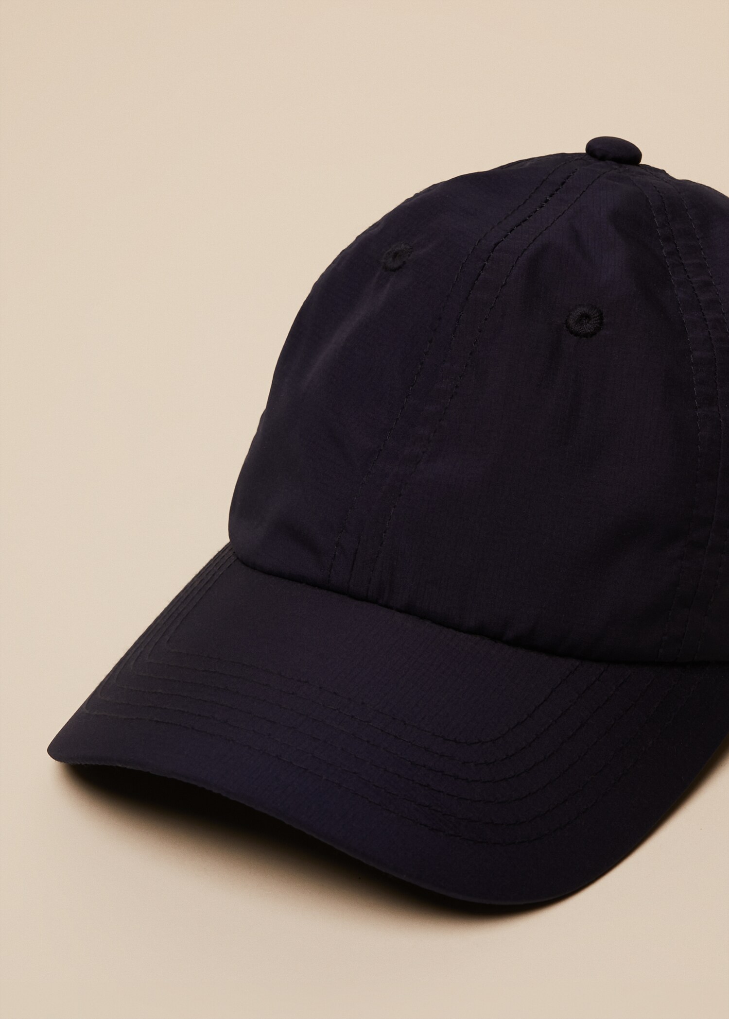 Gorra básica ajustable - Detalle del artículo 3