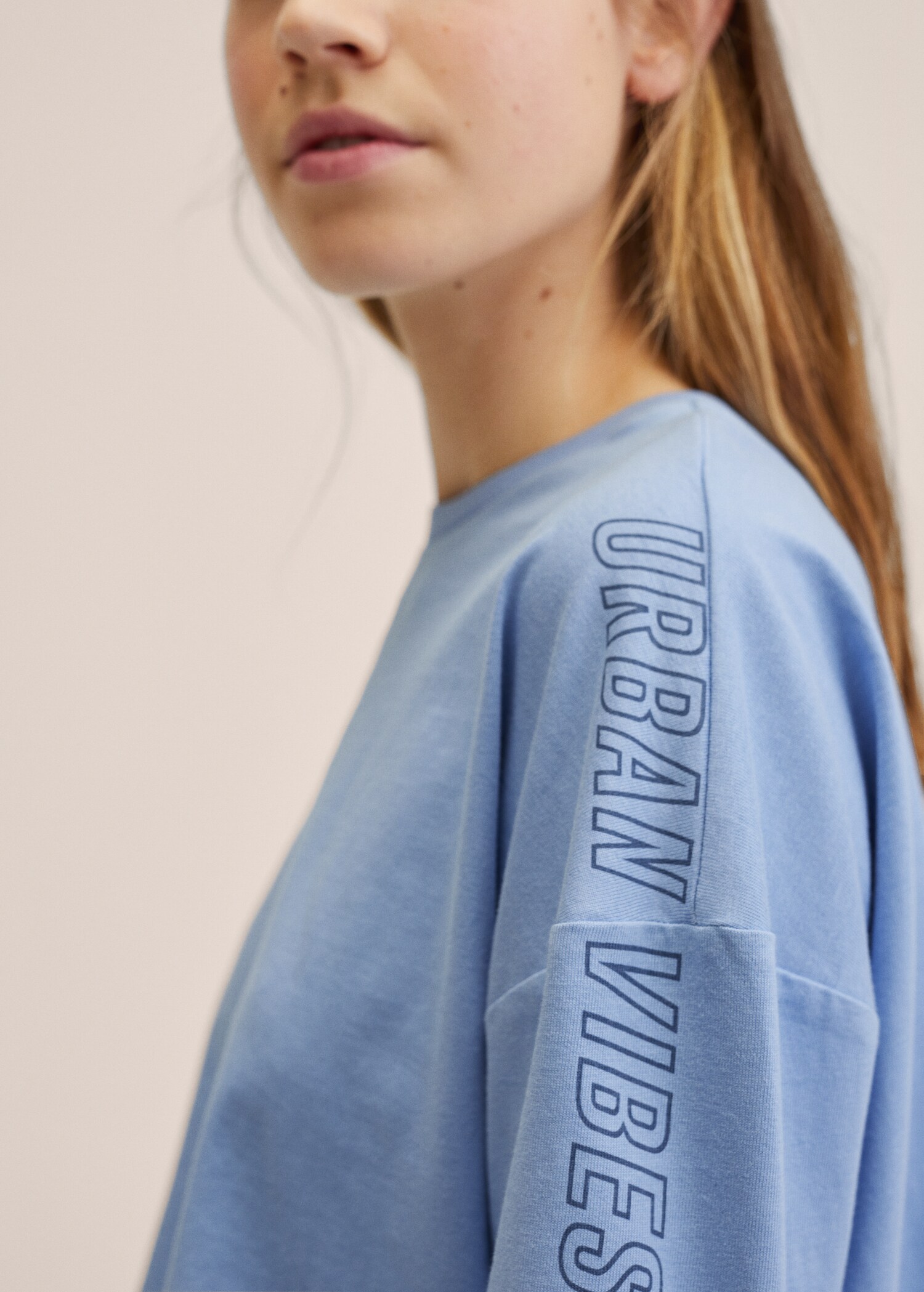Cropped cotton T-shirt - Details of the article 1