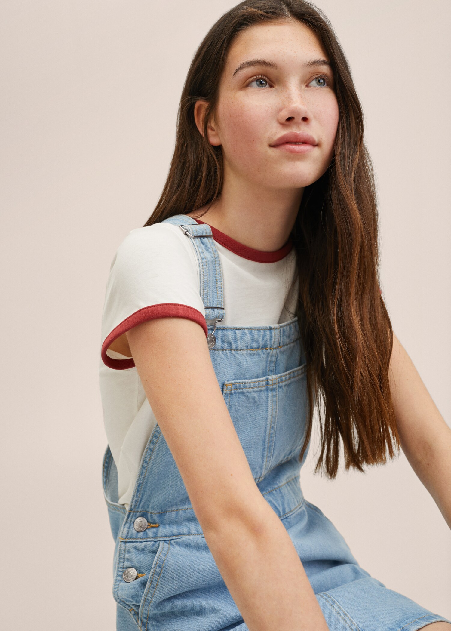 Short denim pinafore - Details of the article 1