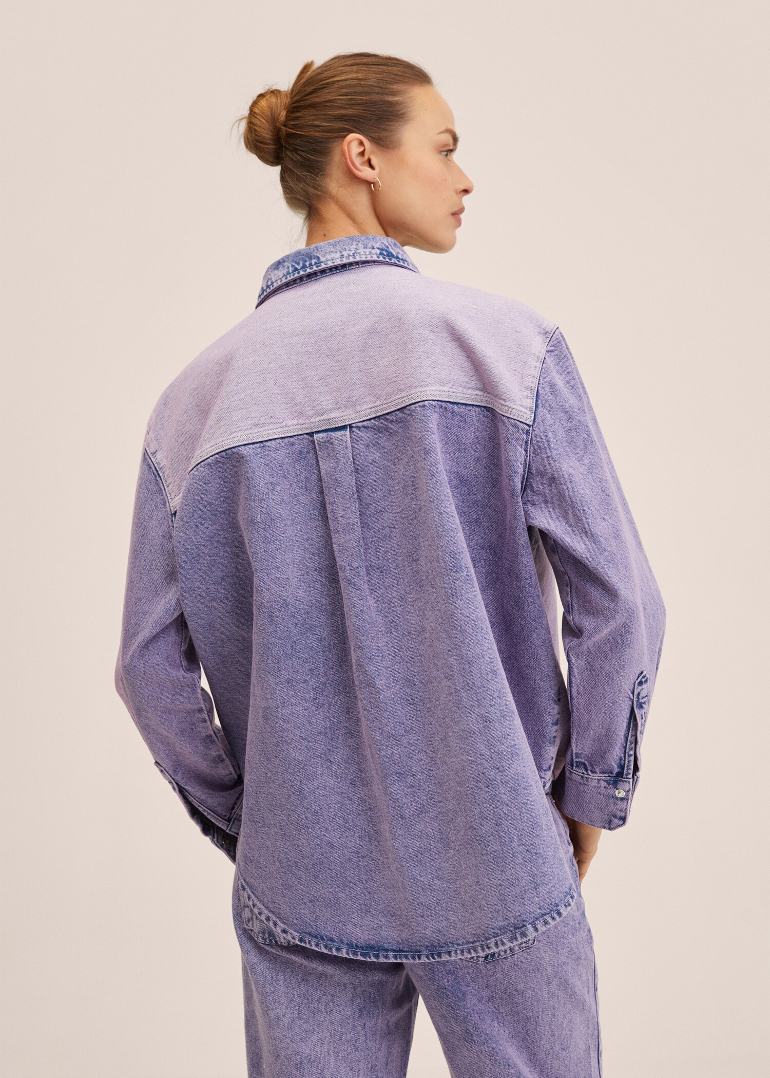 Sobrecamisa vaquera oversize - Reverso del artículo