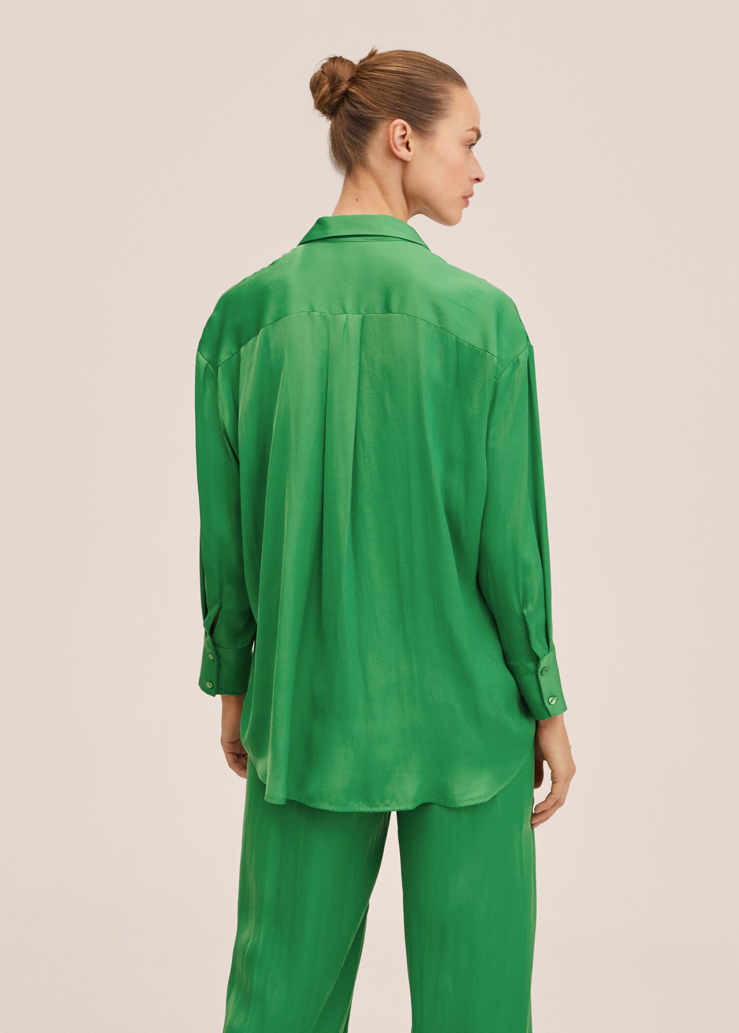Splývavá košile oversize - Zadní strana zboží