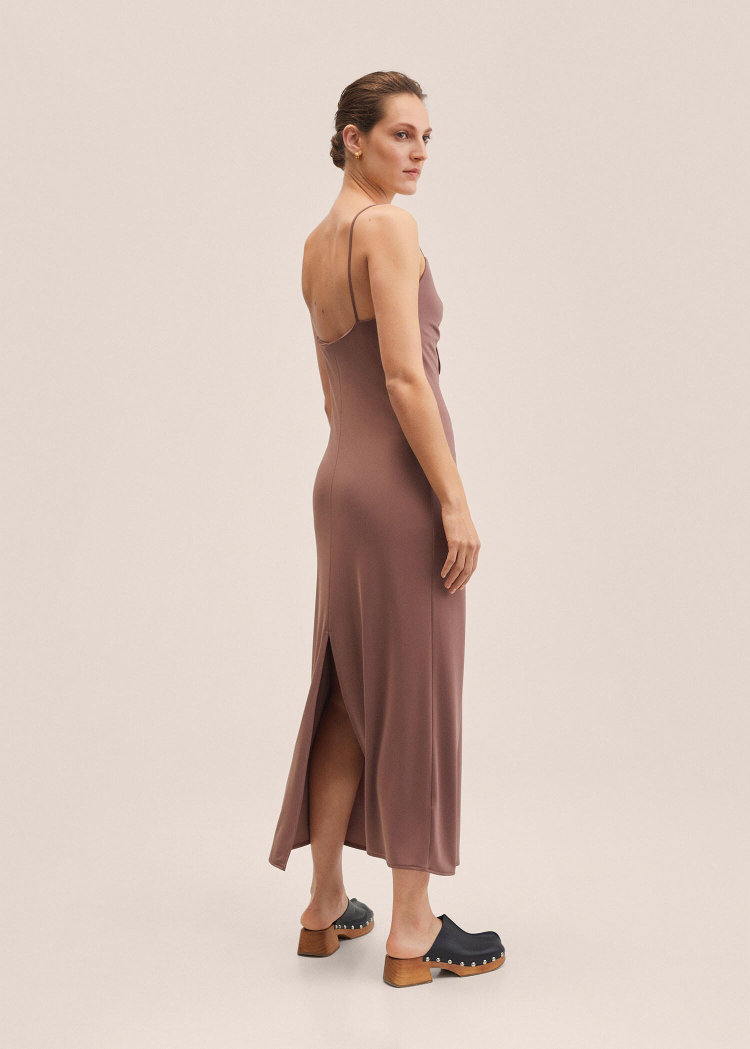Vestido escote fruncido - Reverso del artículo