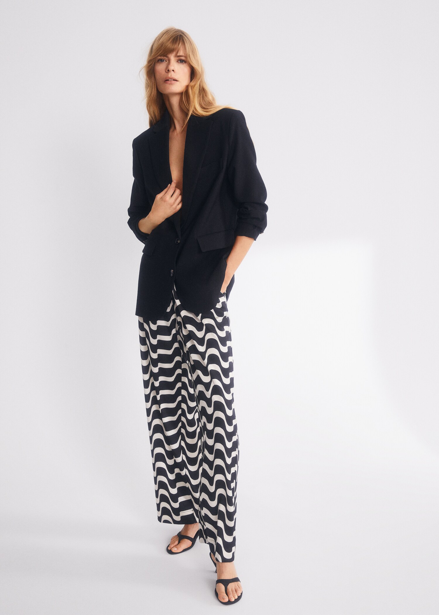 Pantalón recto estampado ondas - Detalle del artículo 6
