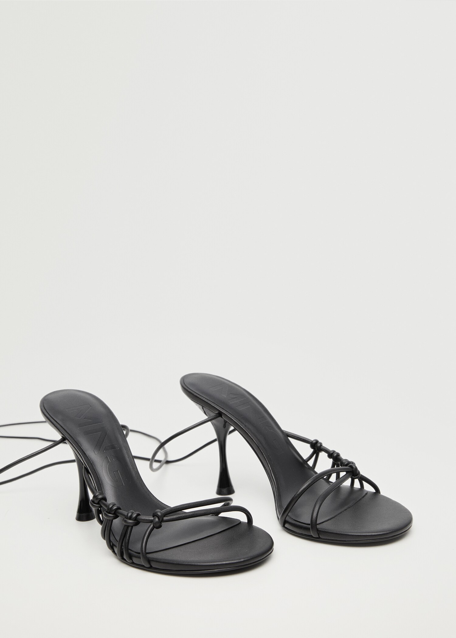 Sandalias tiras tacón - Detalle del artículo 3