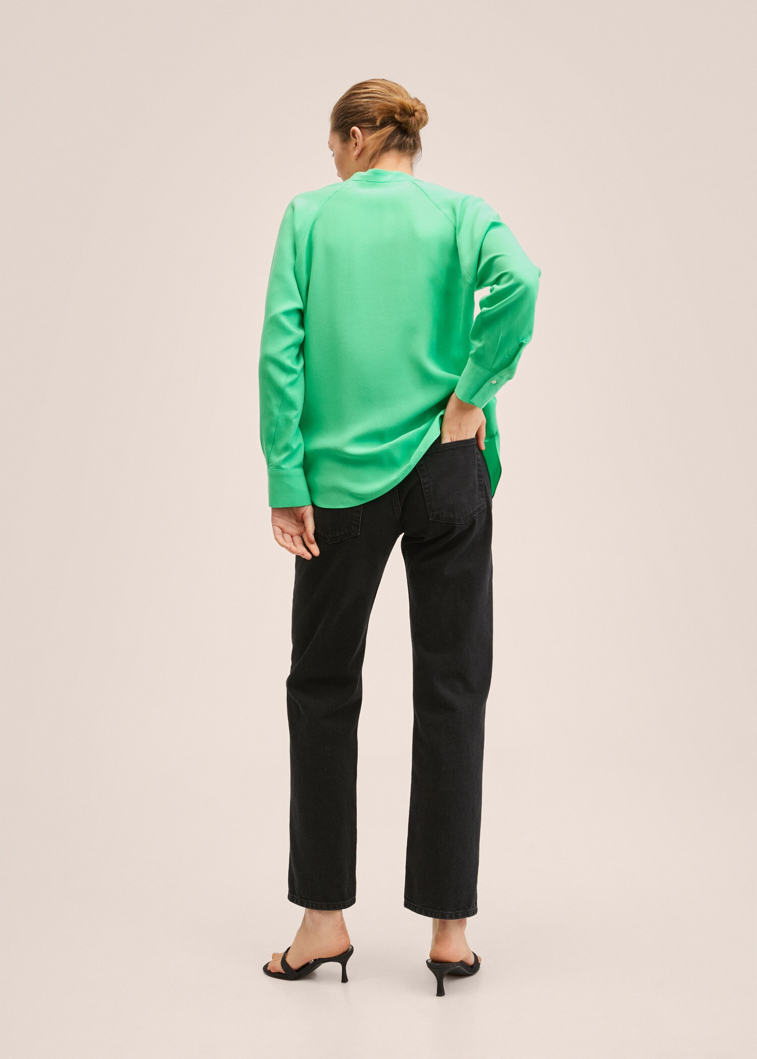 Oversized flowy lyocell  - Reverse of the article