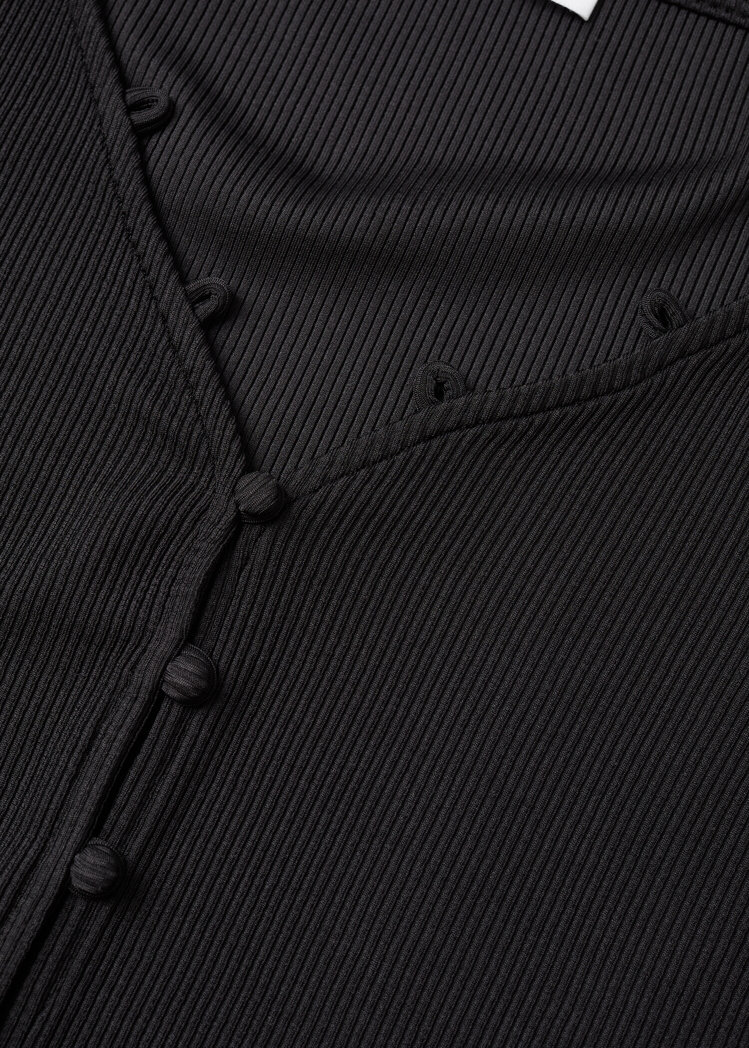 Geknöpfter Cardigan mit Rippstruktur - Detail des Artikels 8