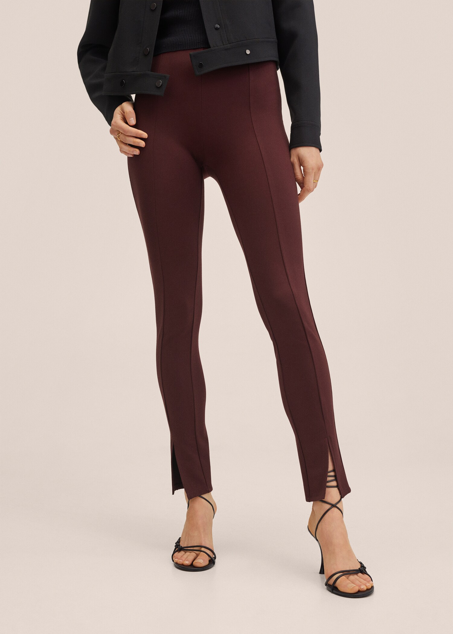 Leggings abertura bajo - Plano medio