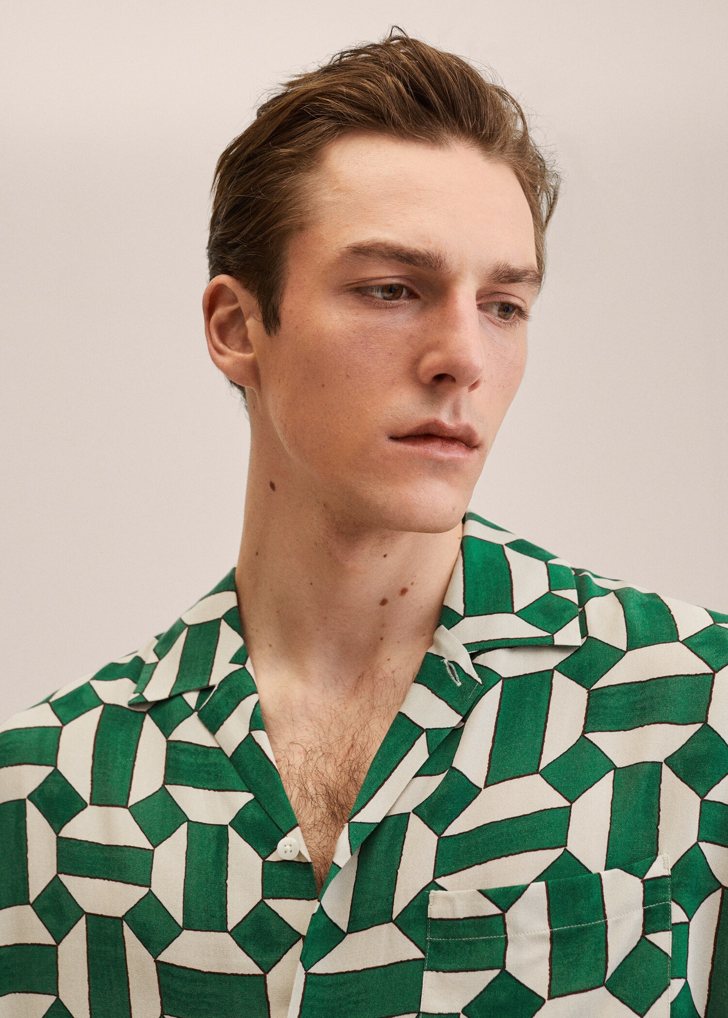 Printed flowy shirt - Details of the article 1