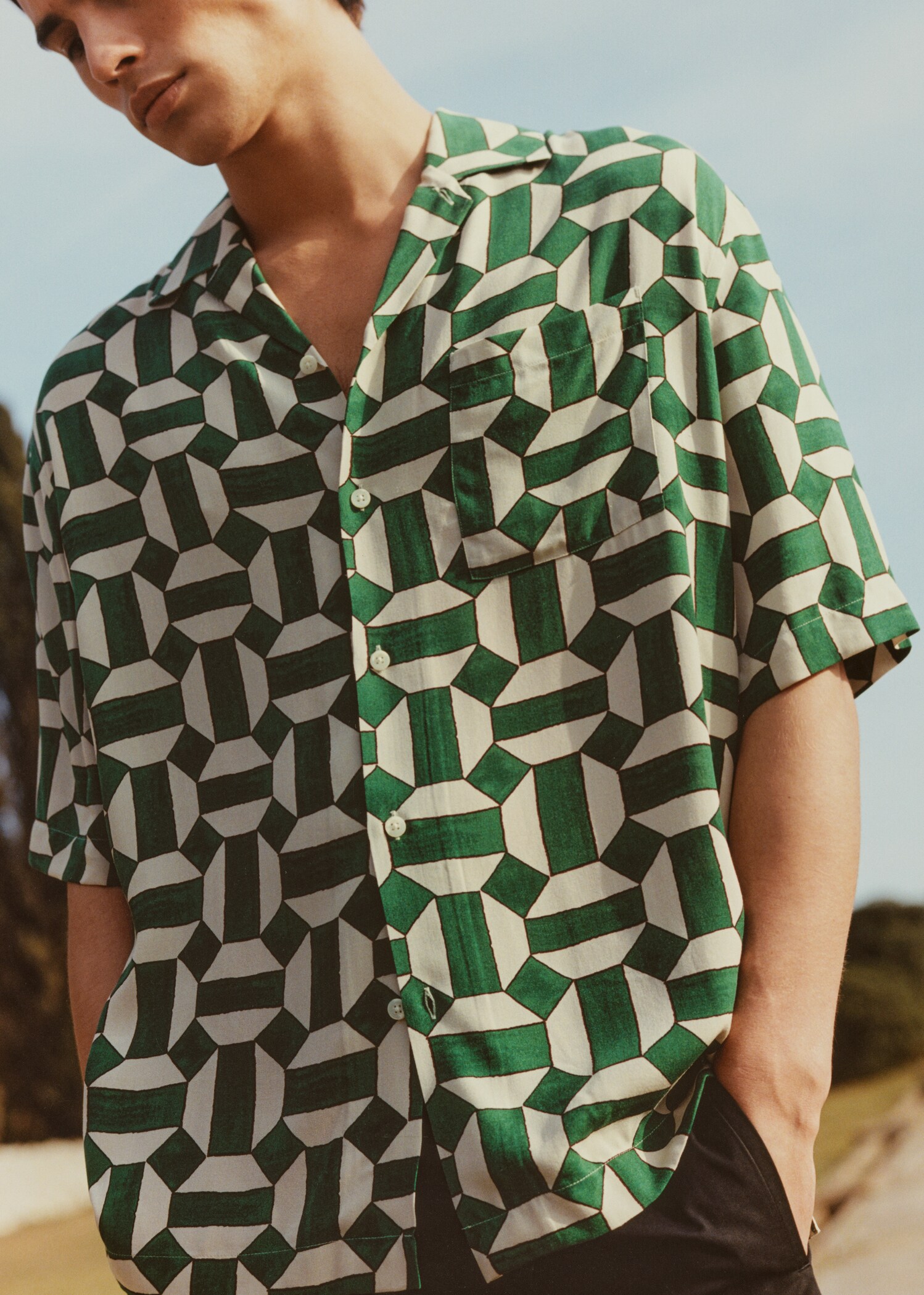 Printed flowy shirt - Details of the article 5