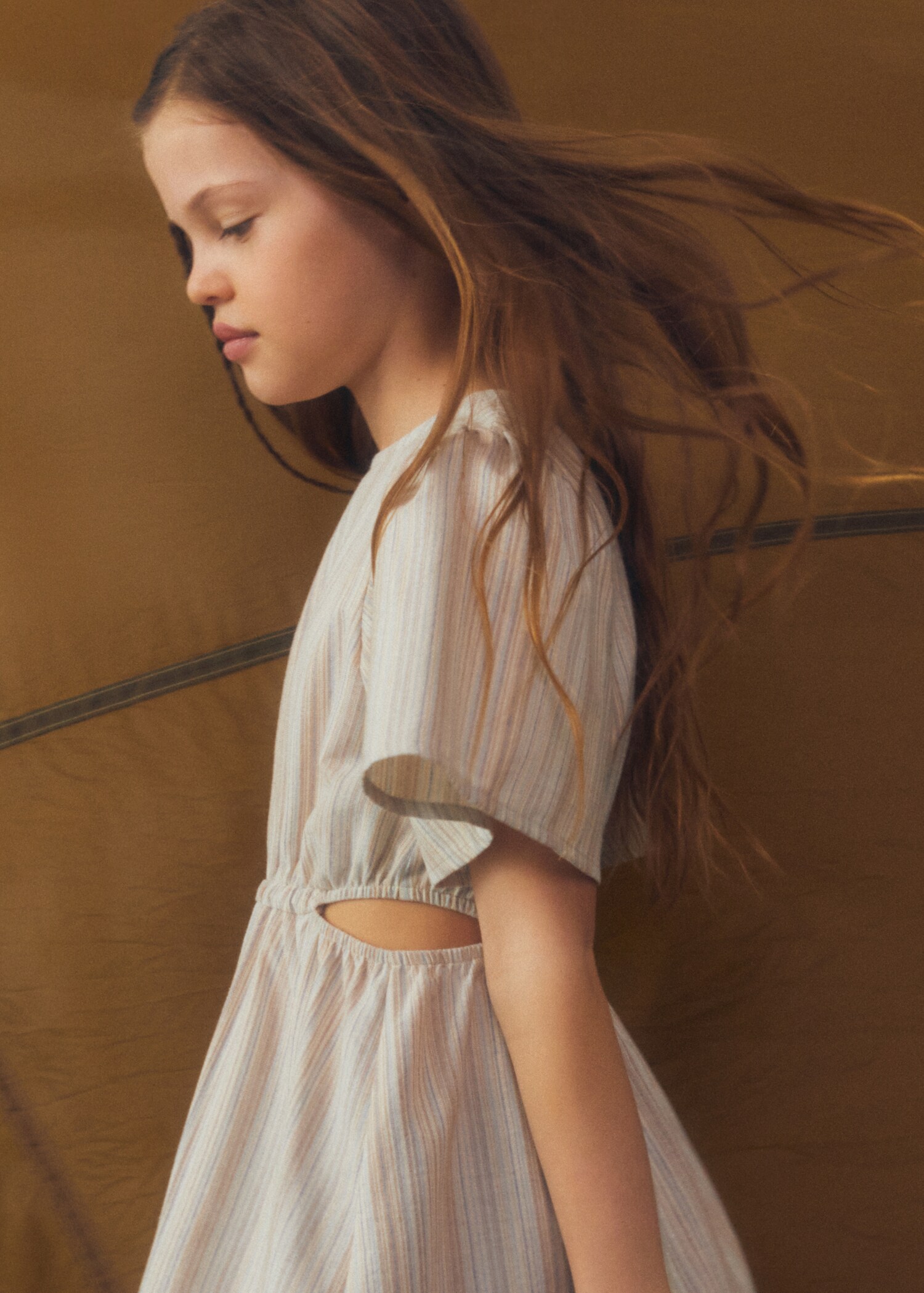 Cut-out striped dress - Details of the article 5